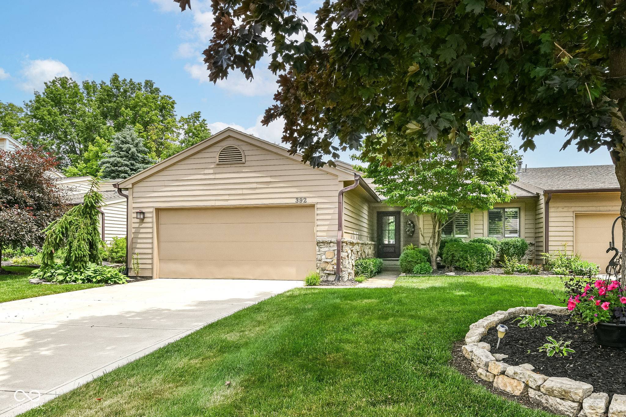 Noblesville, IN 46062,392 Sandbrook DR