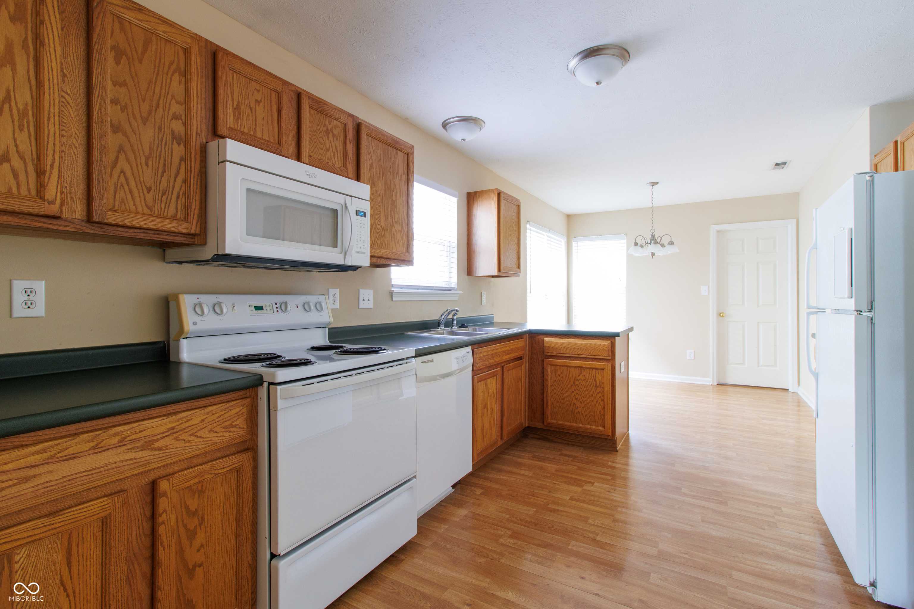 Westfield, IN 46074,435 Grabill DR