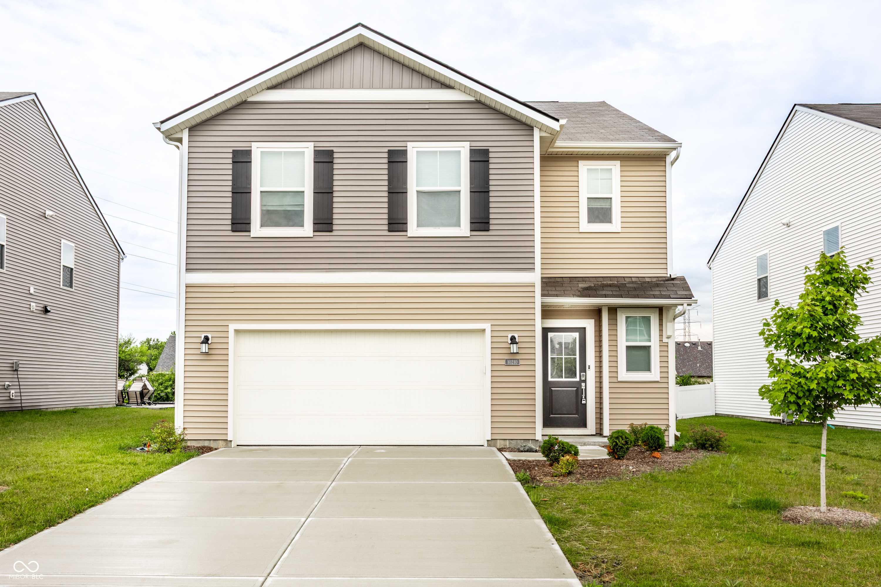 Indianapolis, IN 46239,10210 Samerton LN