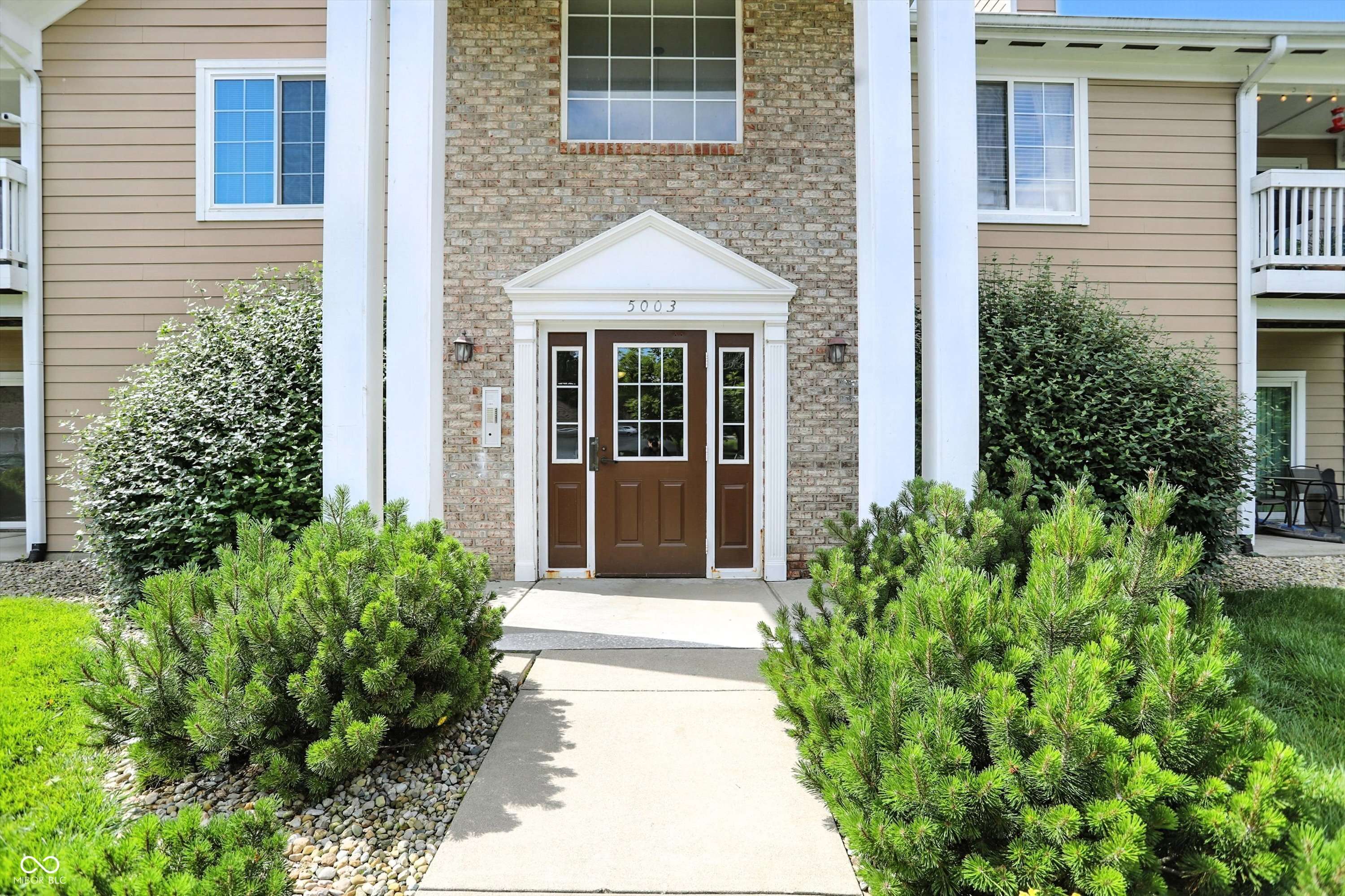 Indianapolis, IN 46237,5003 Opal Ridge LN #101