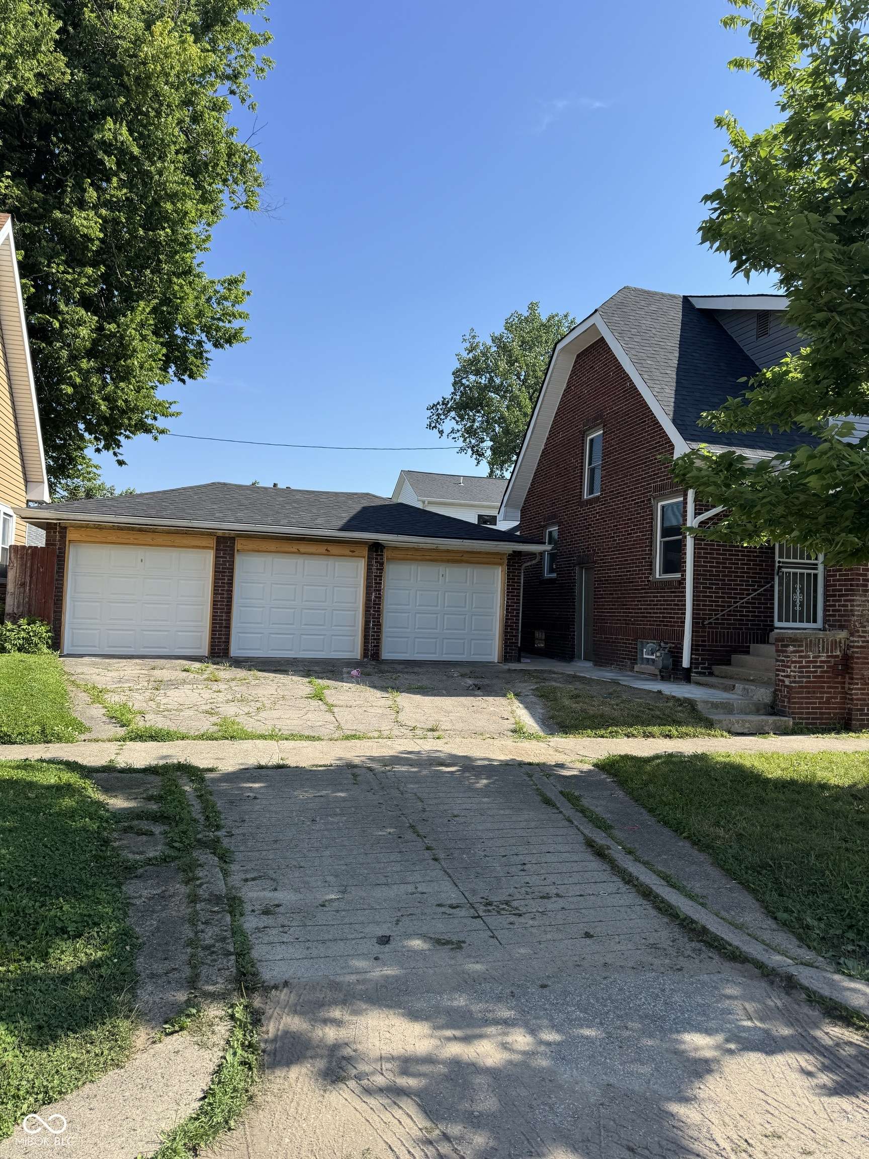 Indianapolis, IN 46203,1724 Woodlawn AVE