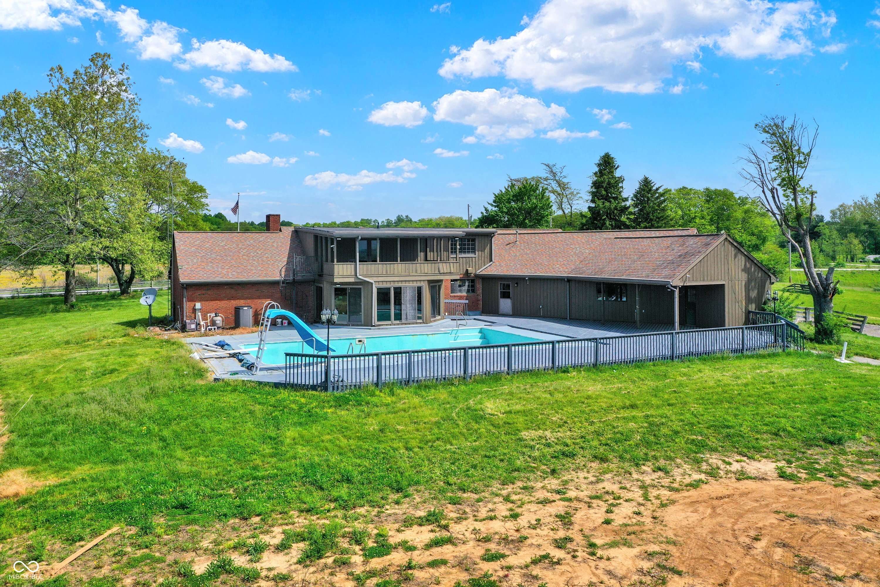 Edinburgh, IN 46124,7165 W State Road 252 RD W