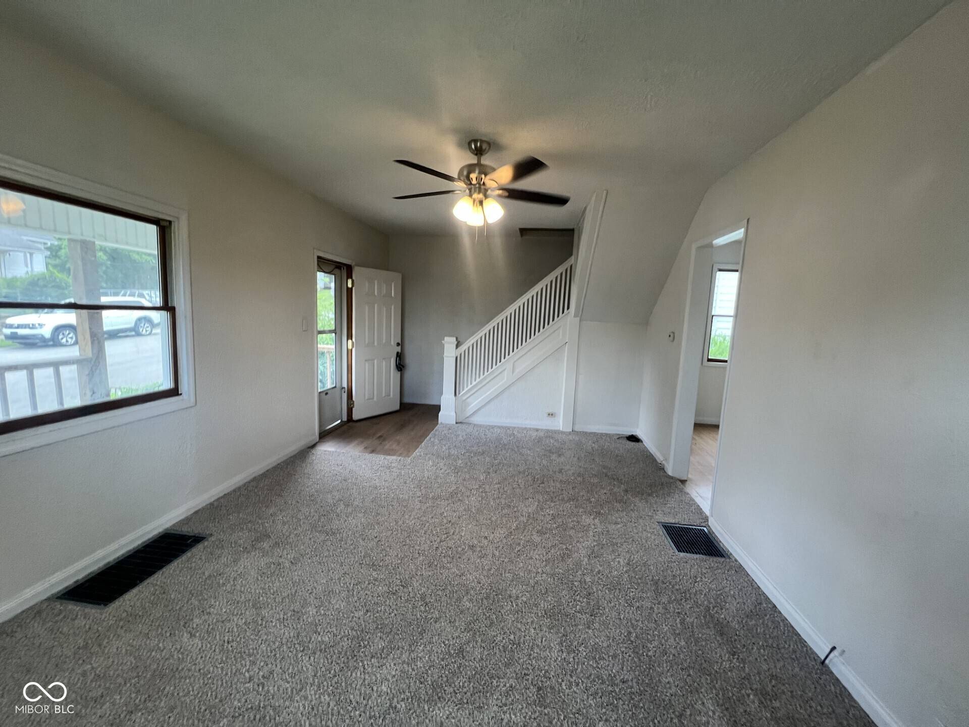 New Castle, IN 47362,927 Thornburg ST