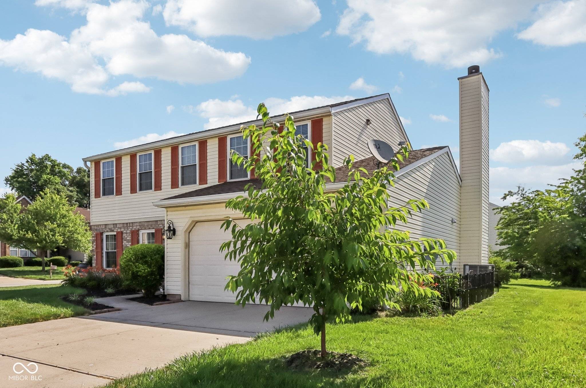 Indianapolis, IN 46268,6711 Crestwell LN