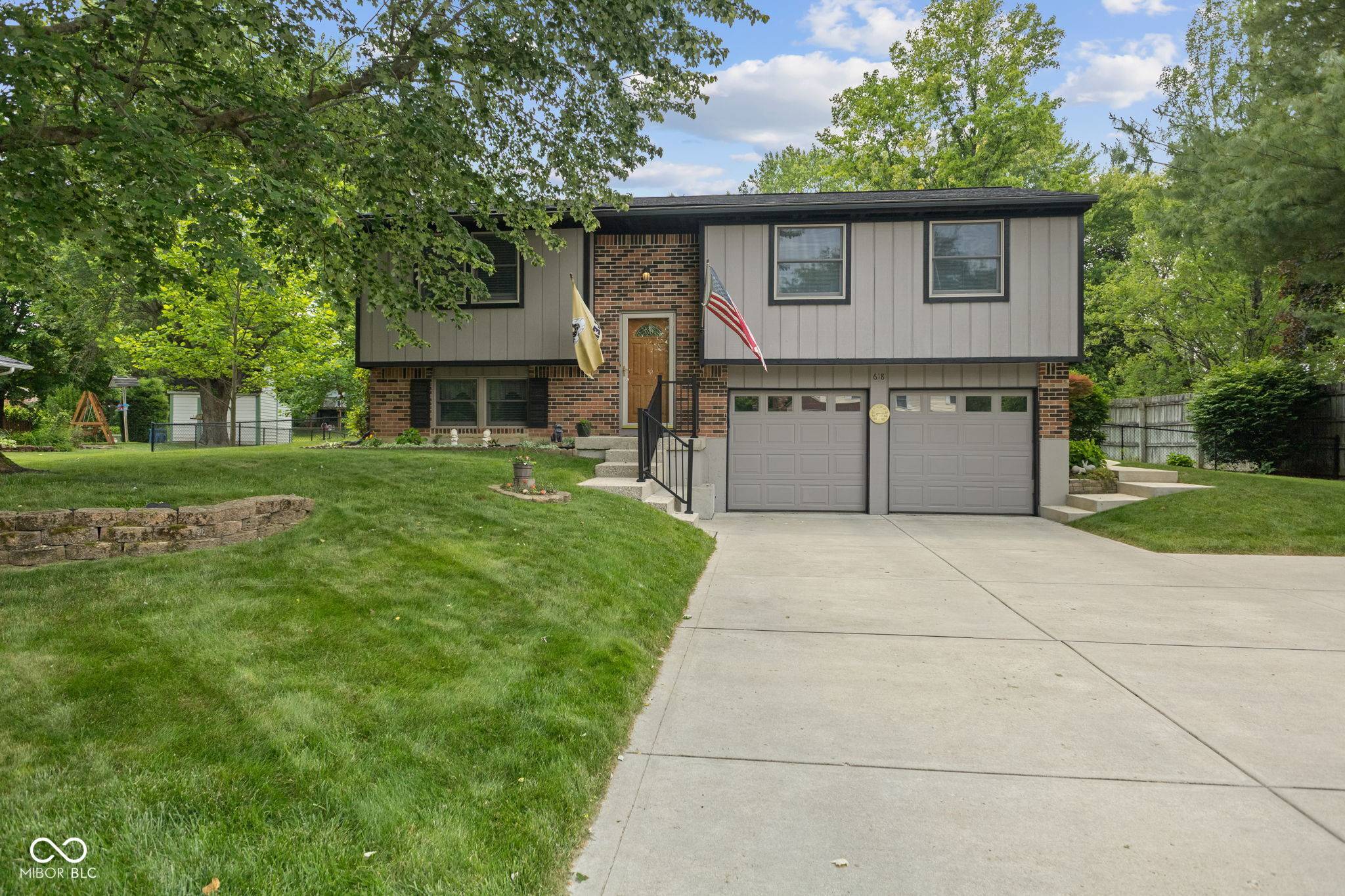 Greenwood, IN 46142,618 Shady Creek DR