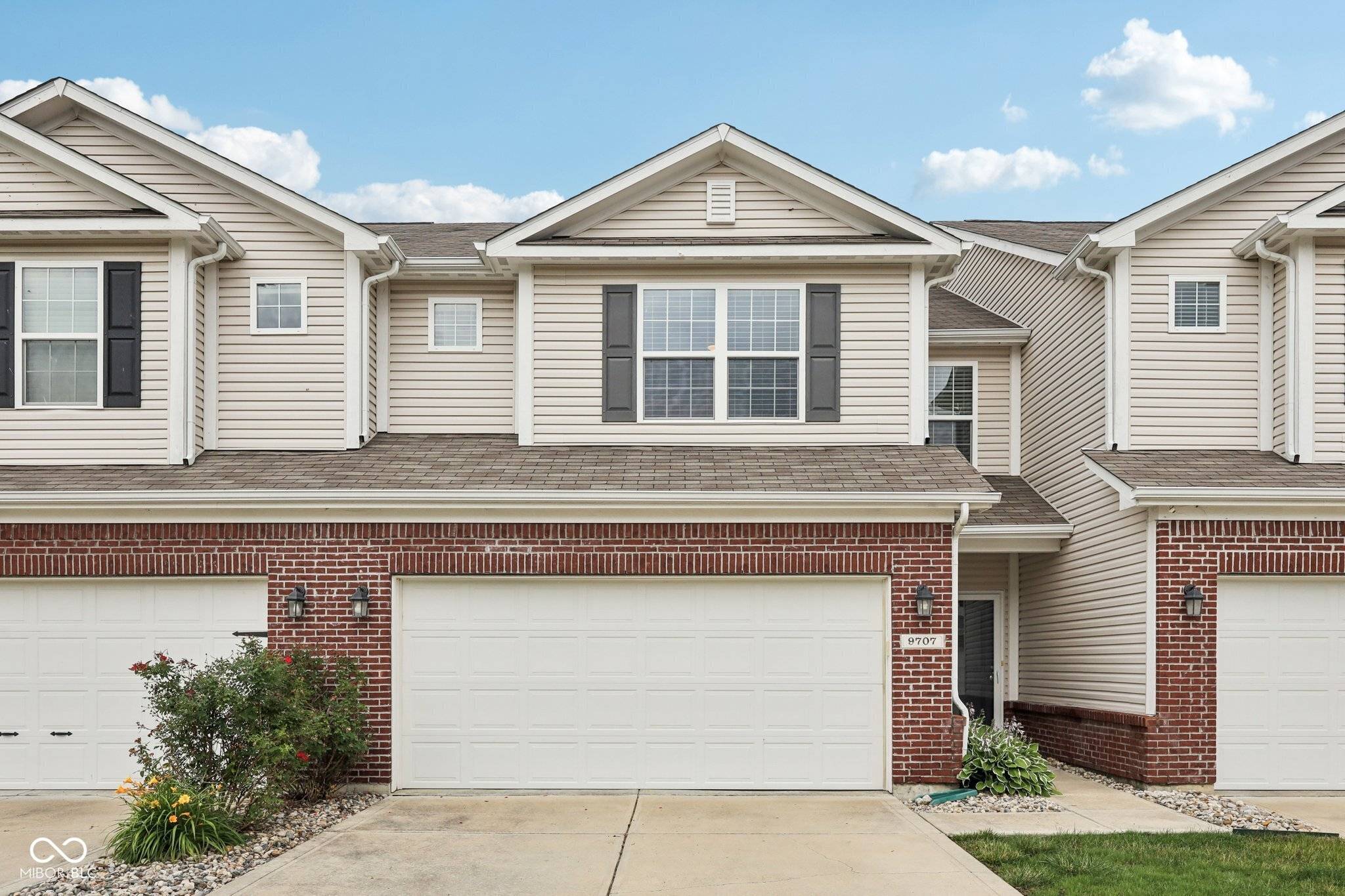 Noblesville, IN 46060,9707 Prairie Smoke DR