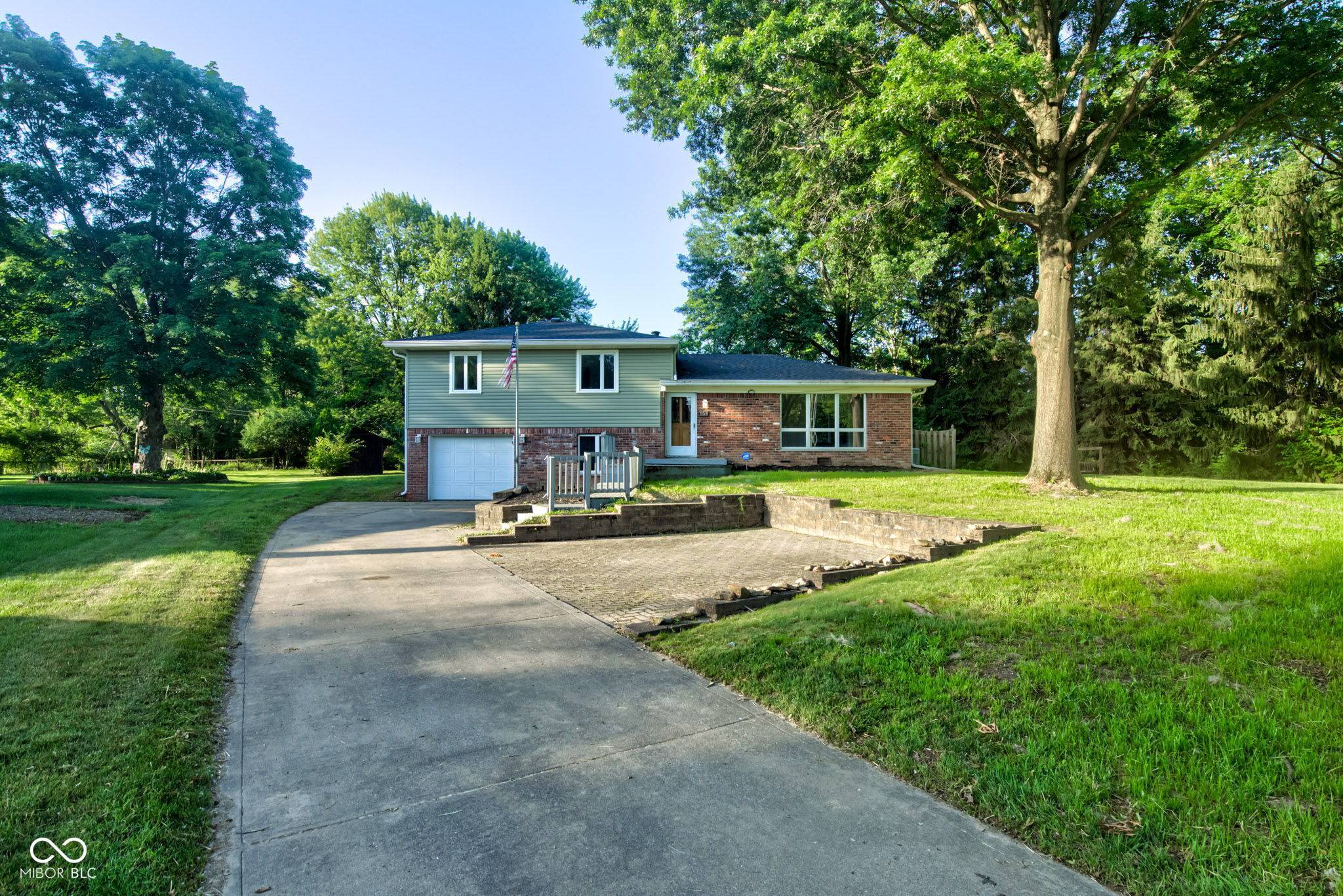 Indianapolis, IN 46234,3518 Woodale RD