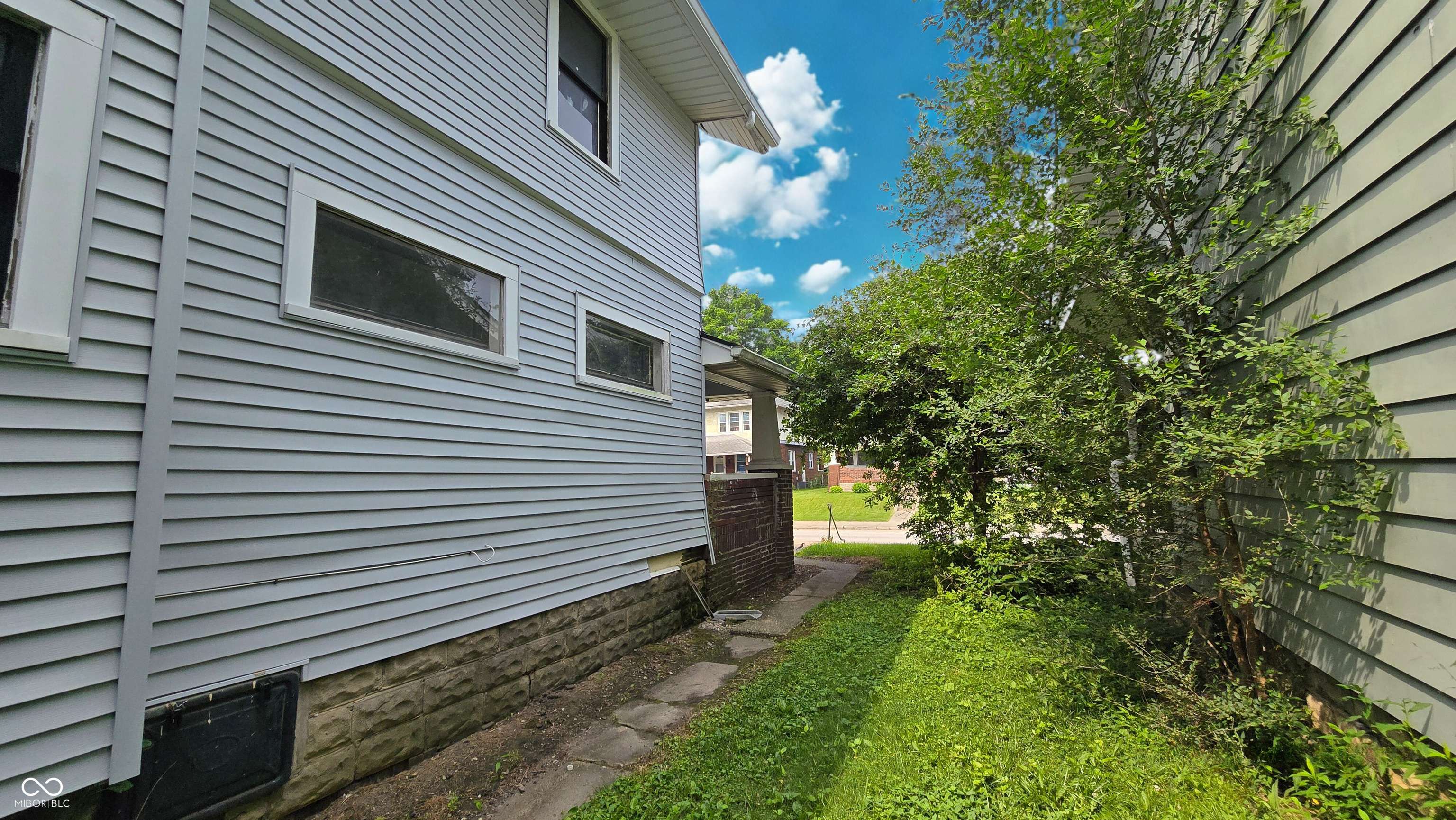 Indianapolis, IN 46201,1427 N Lasalle ST #1427