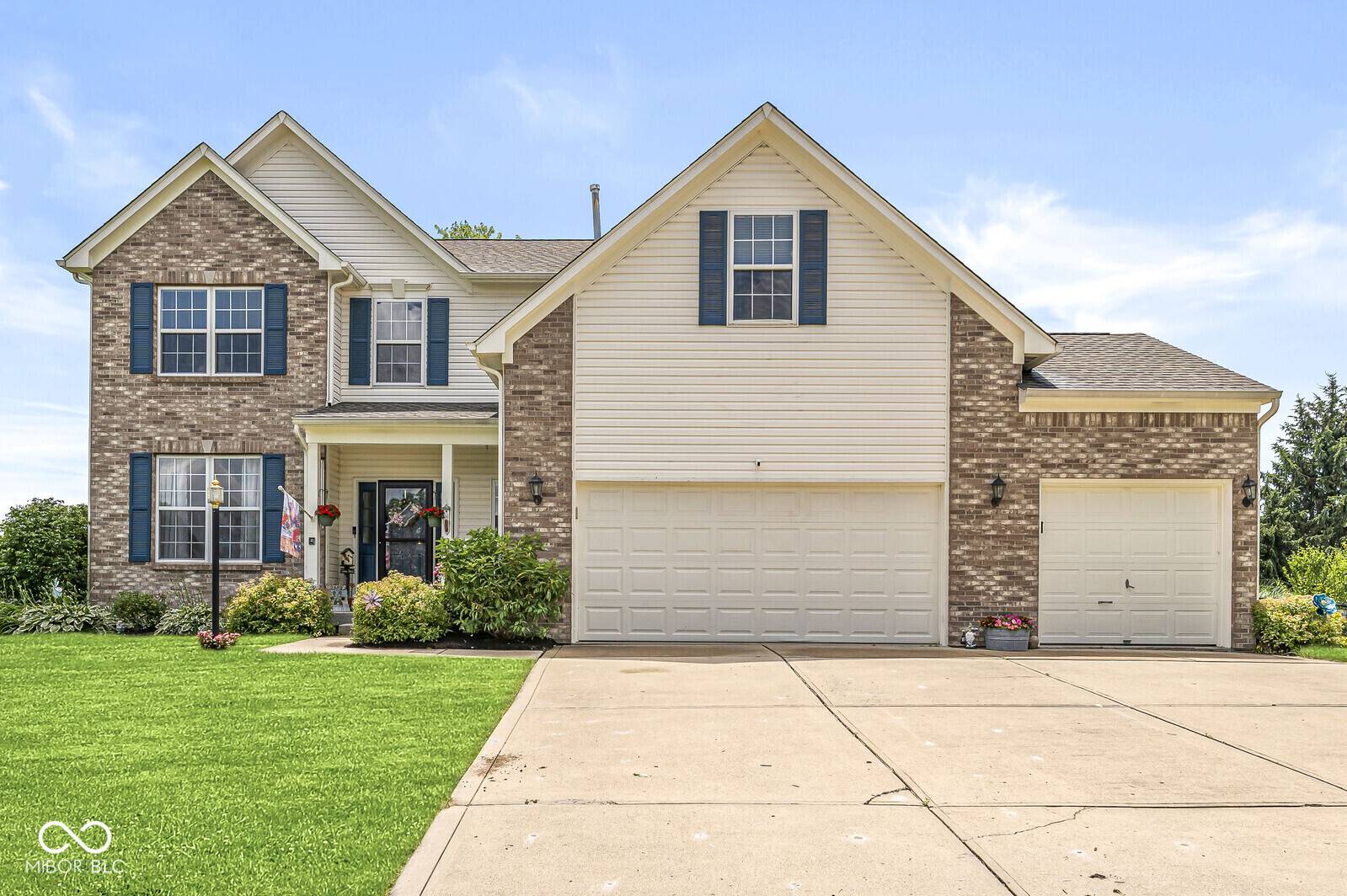 Noblesville, IN 46062,360 Myers Lake DR