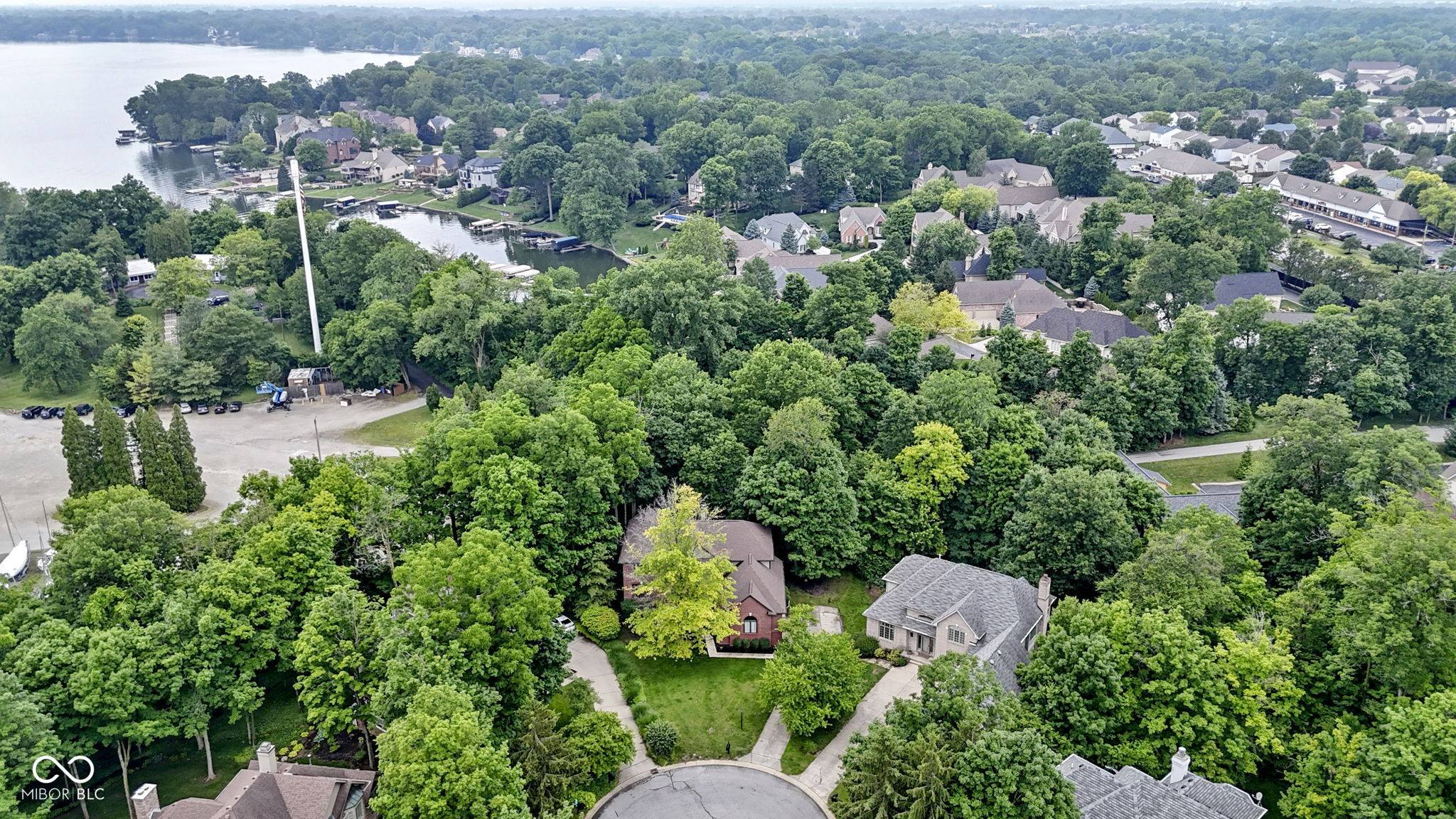 Indianapolis, IN 46256,12214 Ridgeside RD