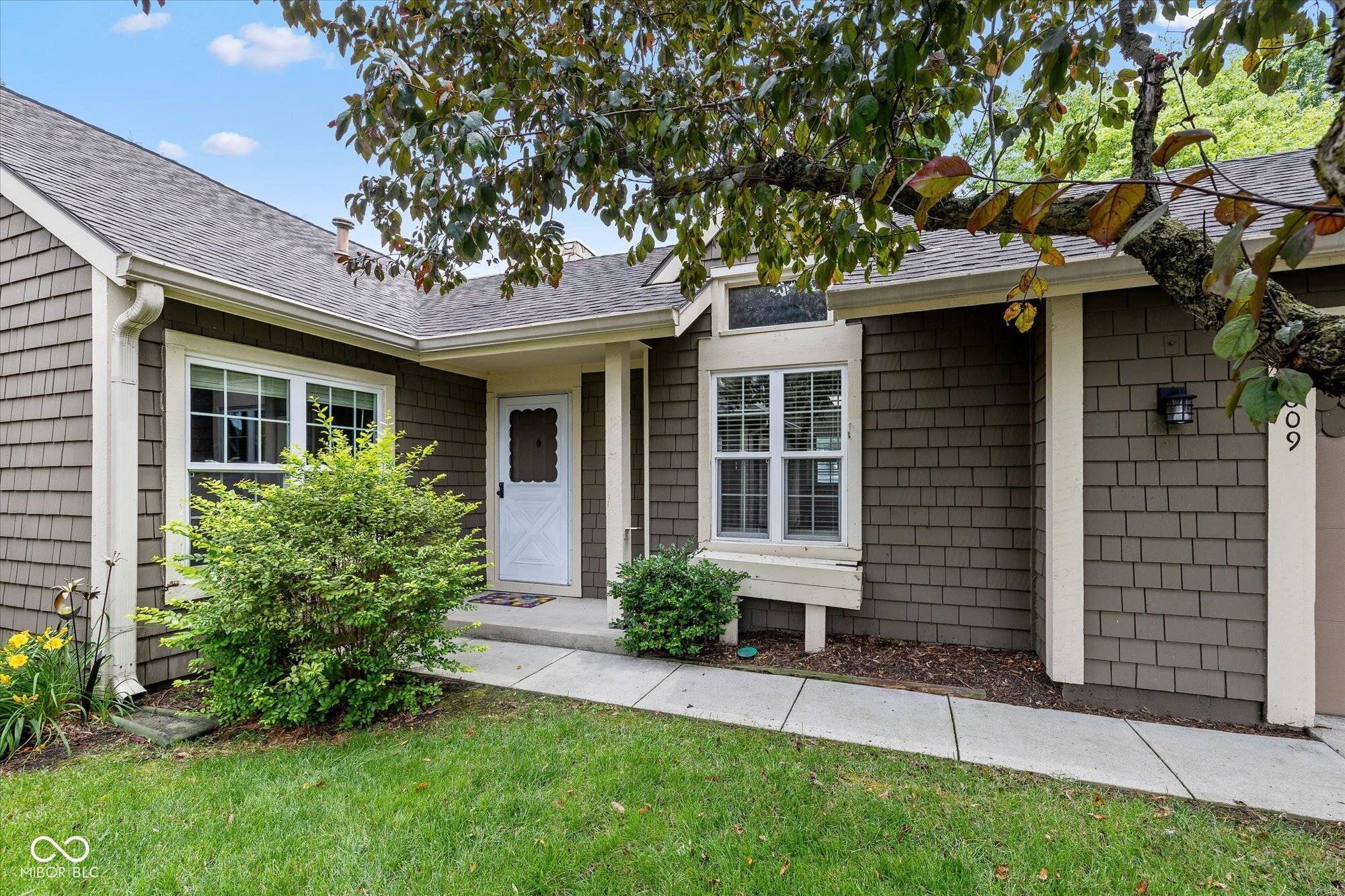 Indianapolis, IN 46254,4609 Framington CT