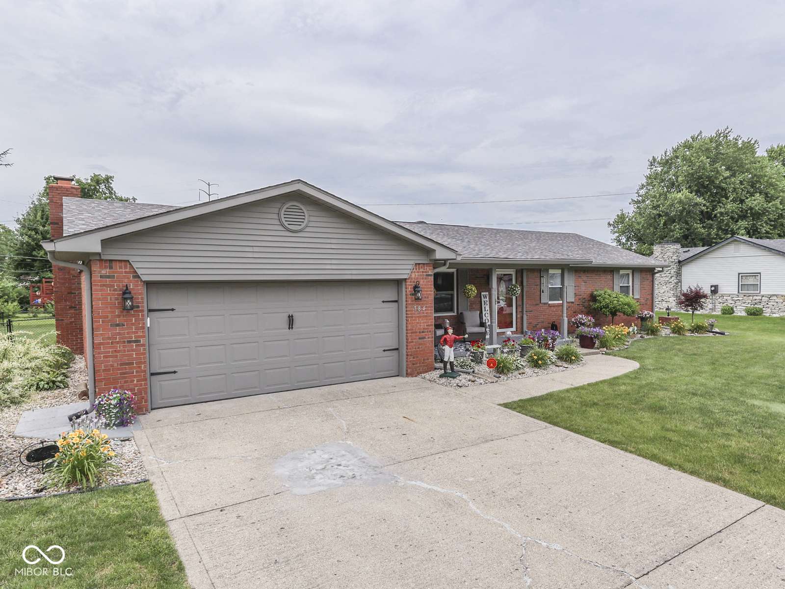 Greenwood, IN 46142,784 S Restin RD
