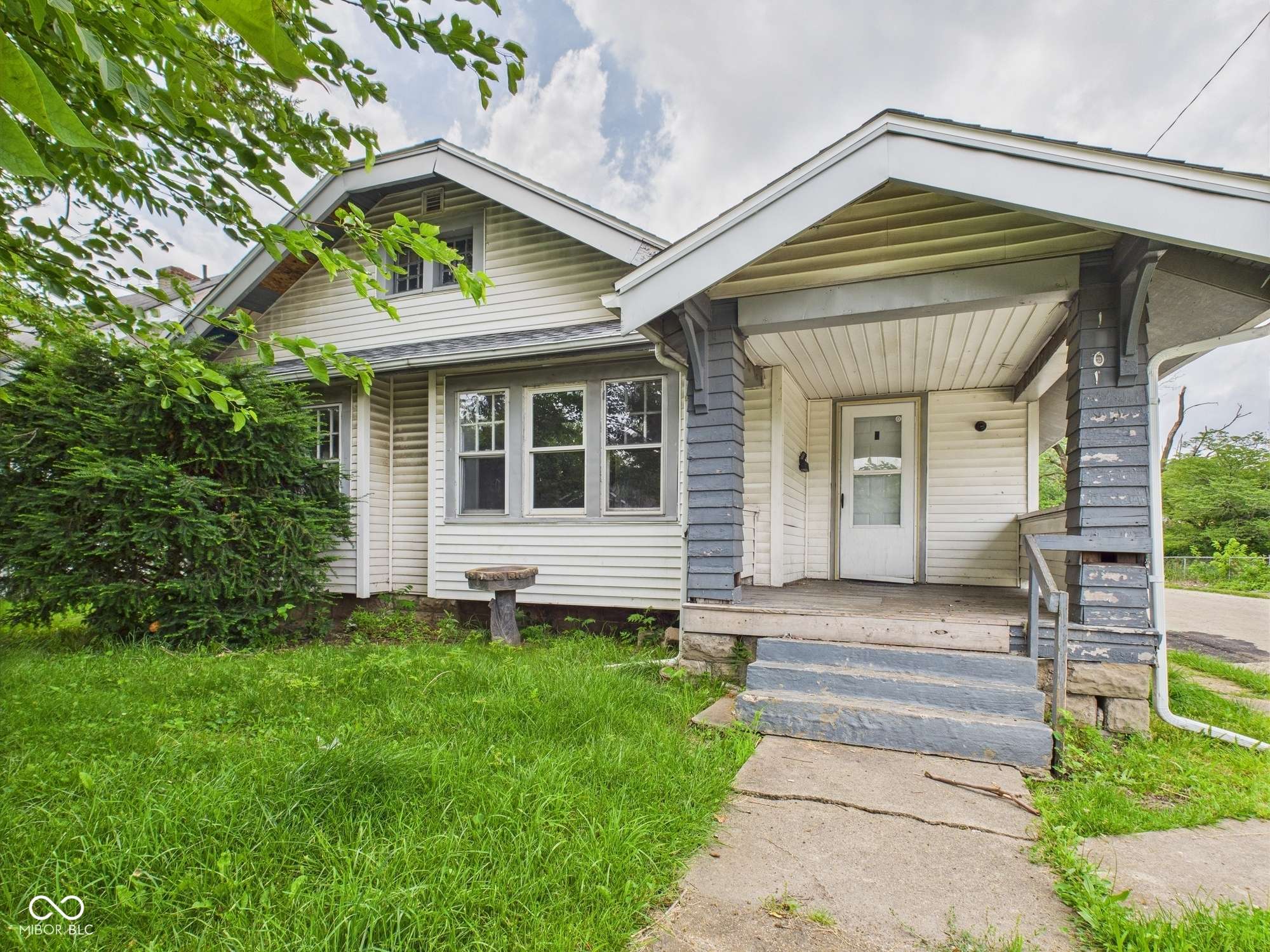 Anderson, IN 46016,1201 Arrow AVE