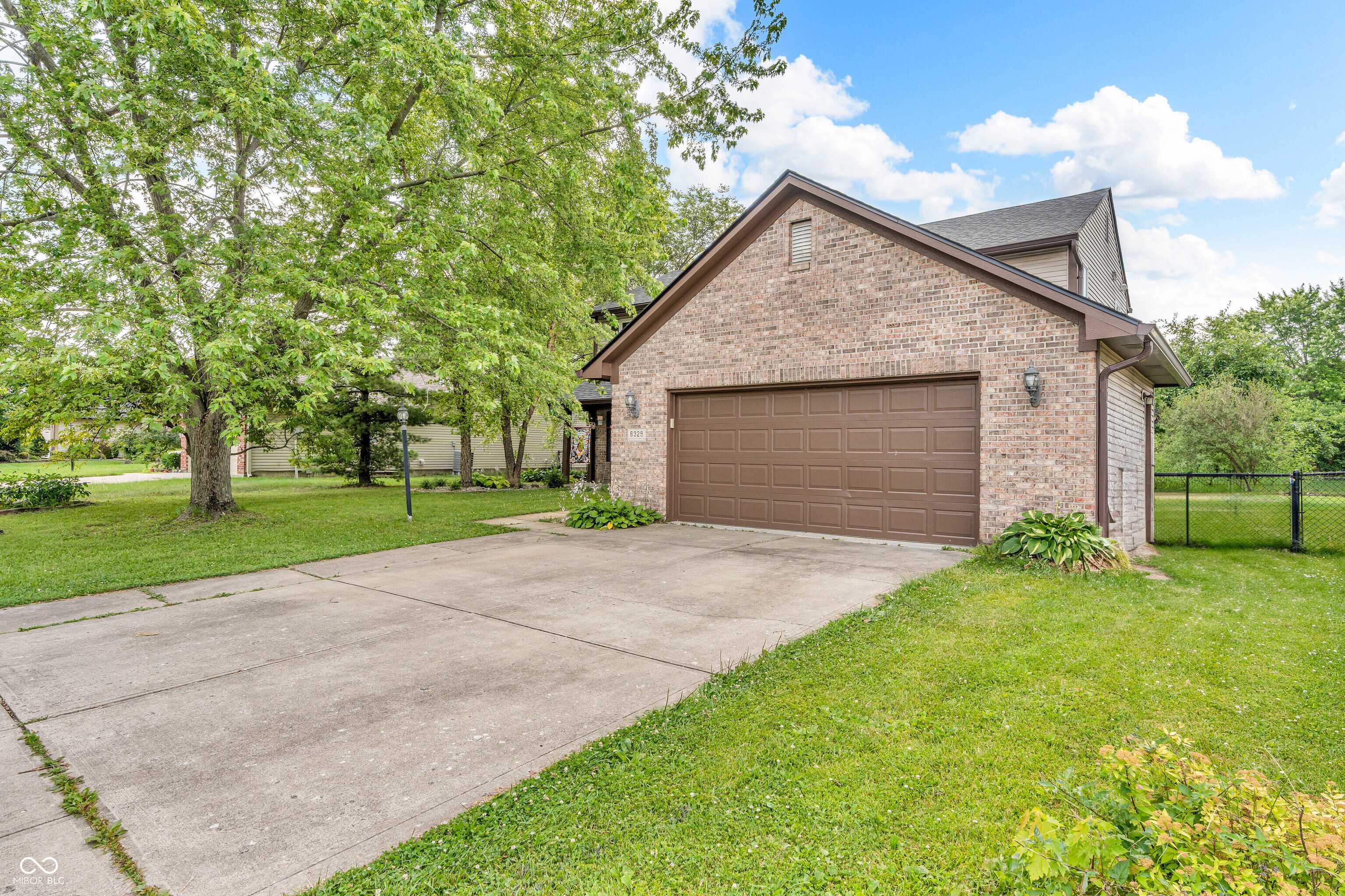 Indianapolis, IN 46237,6329 Whitaker Farms DR