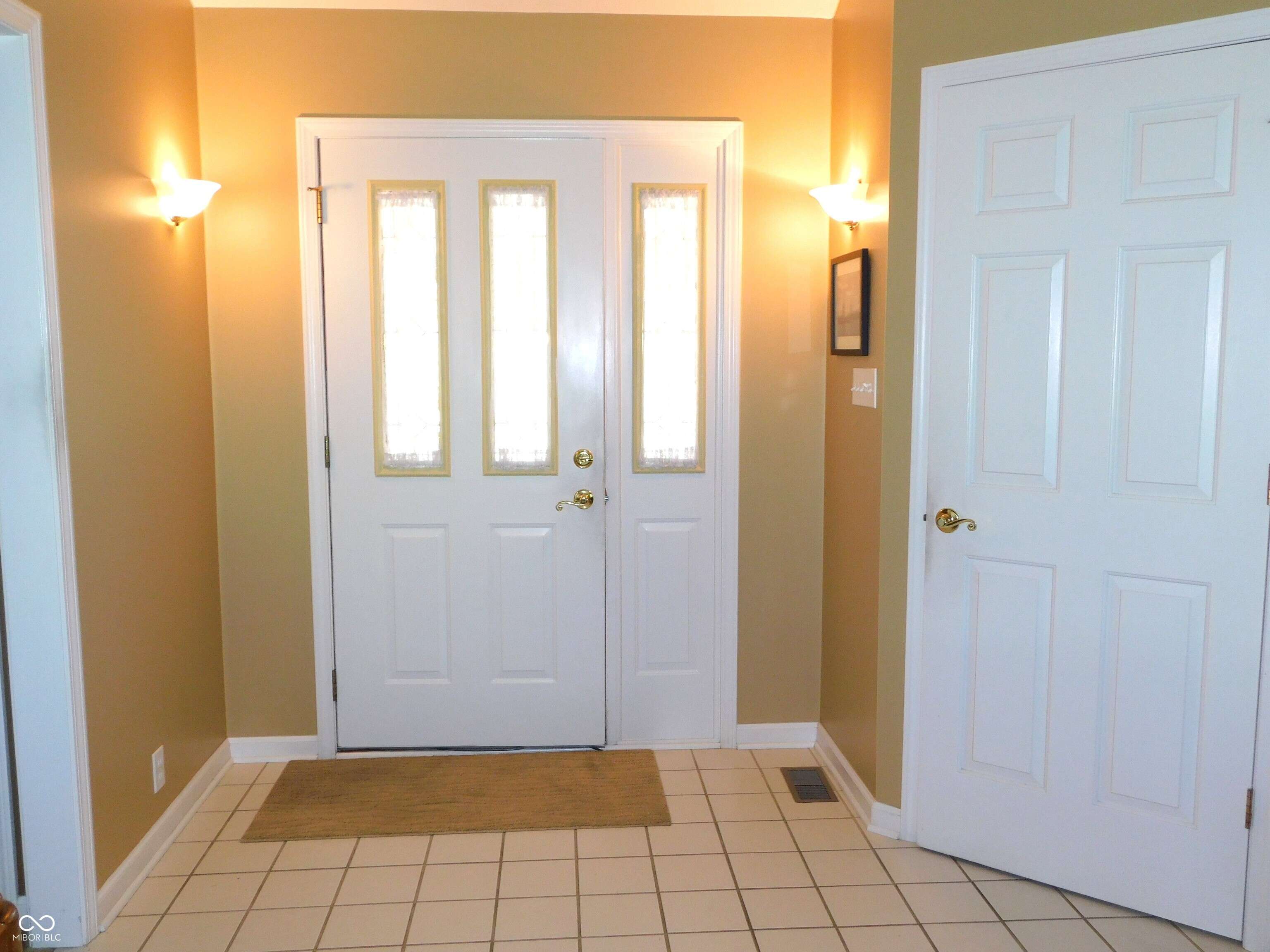 Greensburg, IN 47240,1033 E Tara RD