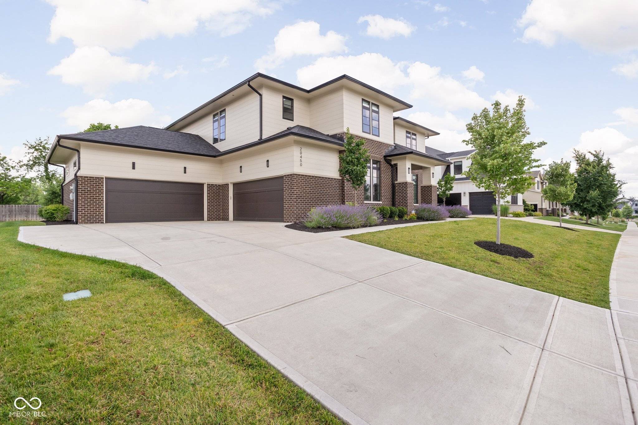 Westfield, IN 46074,20450 Chatham Hills BLVD