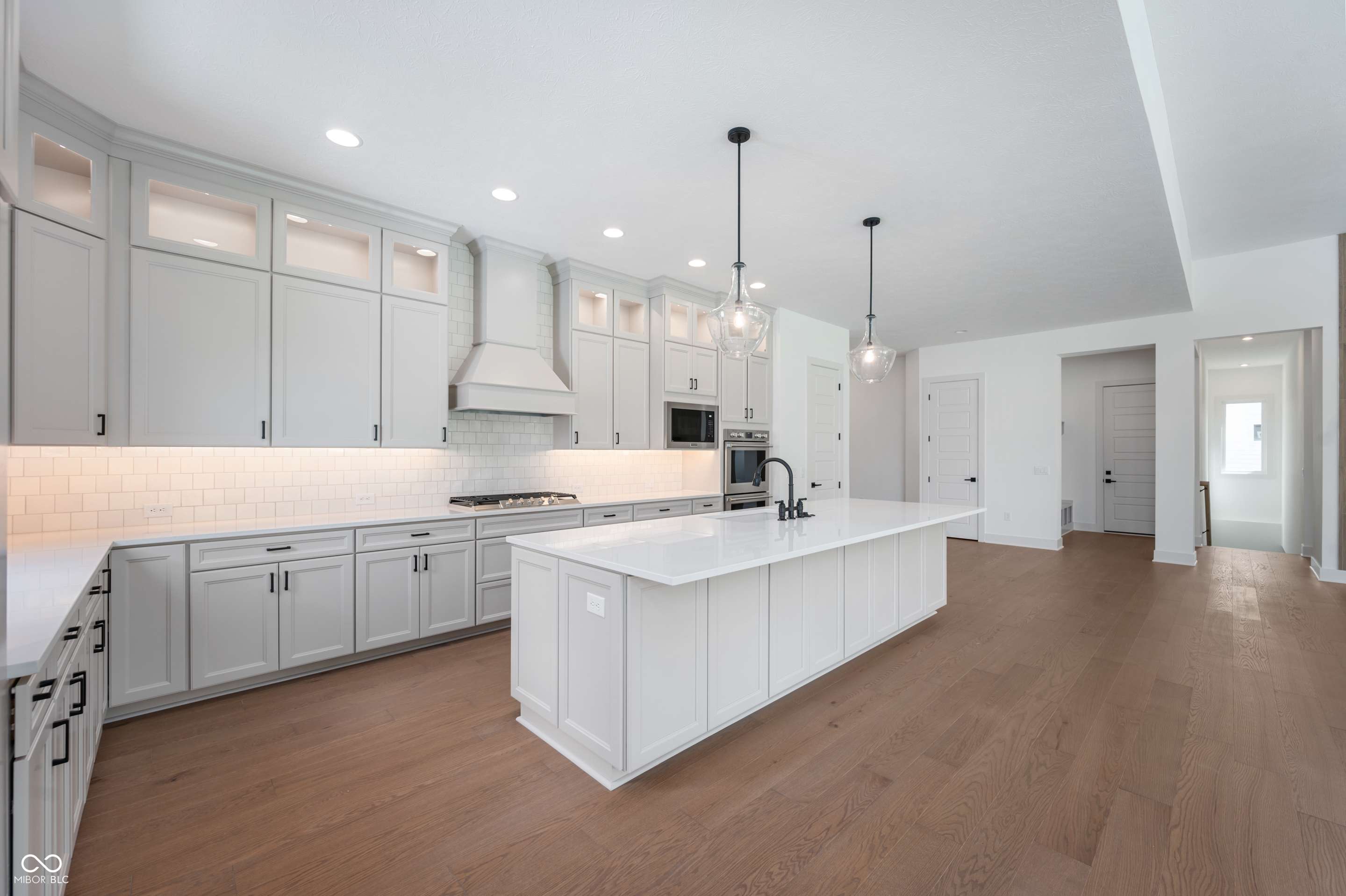 Westfield, IN 46074,19832 Chatsworth BLVD