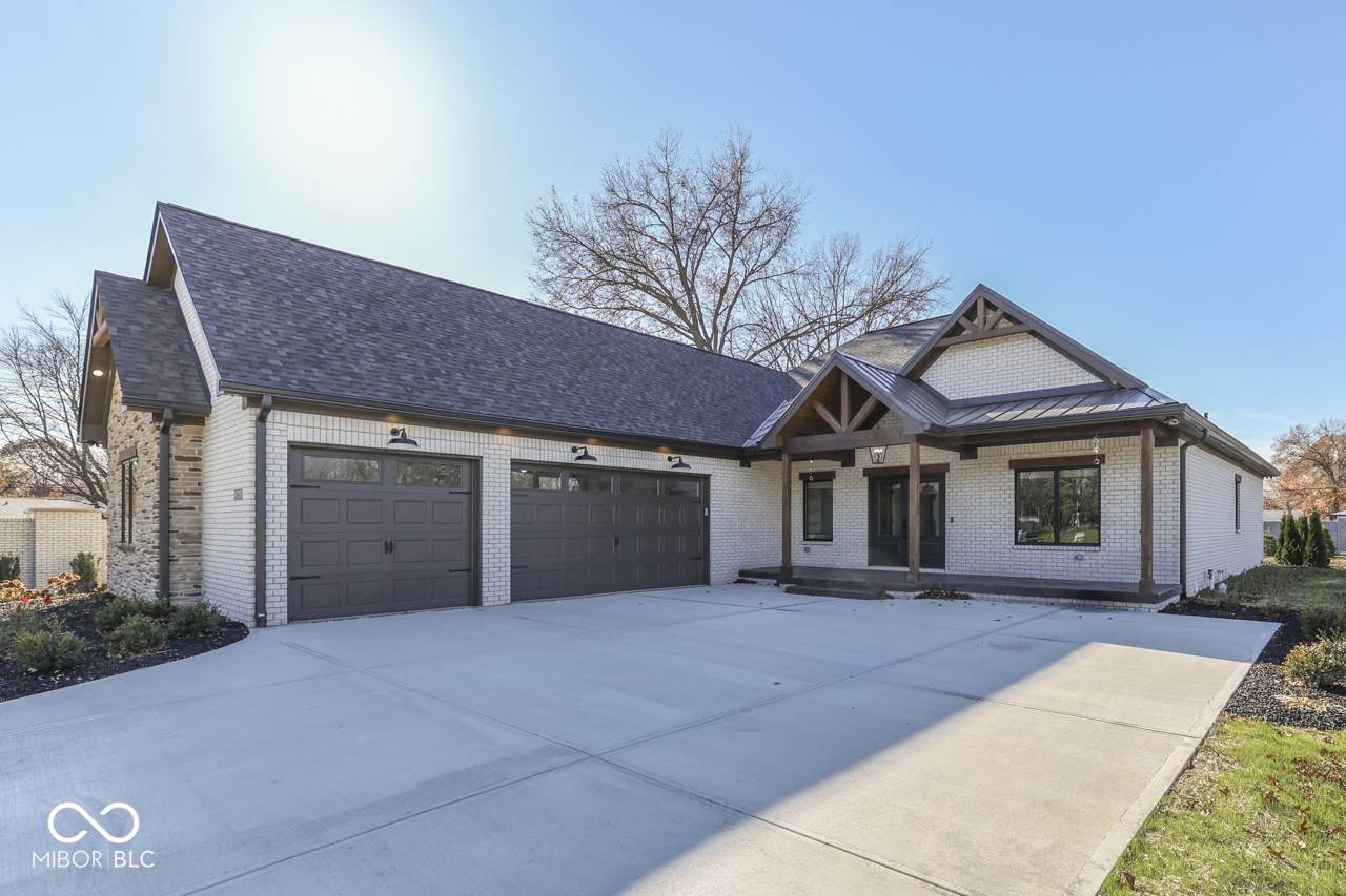 Greenwood, IN 46142,886 J Mccool WAY