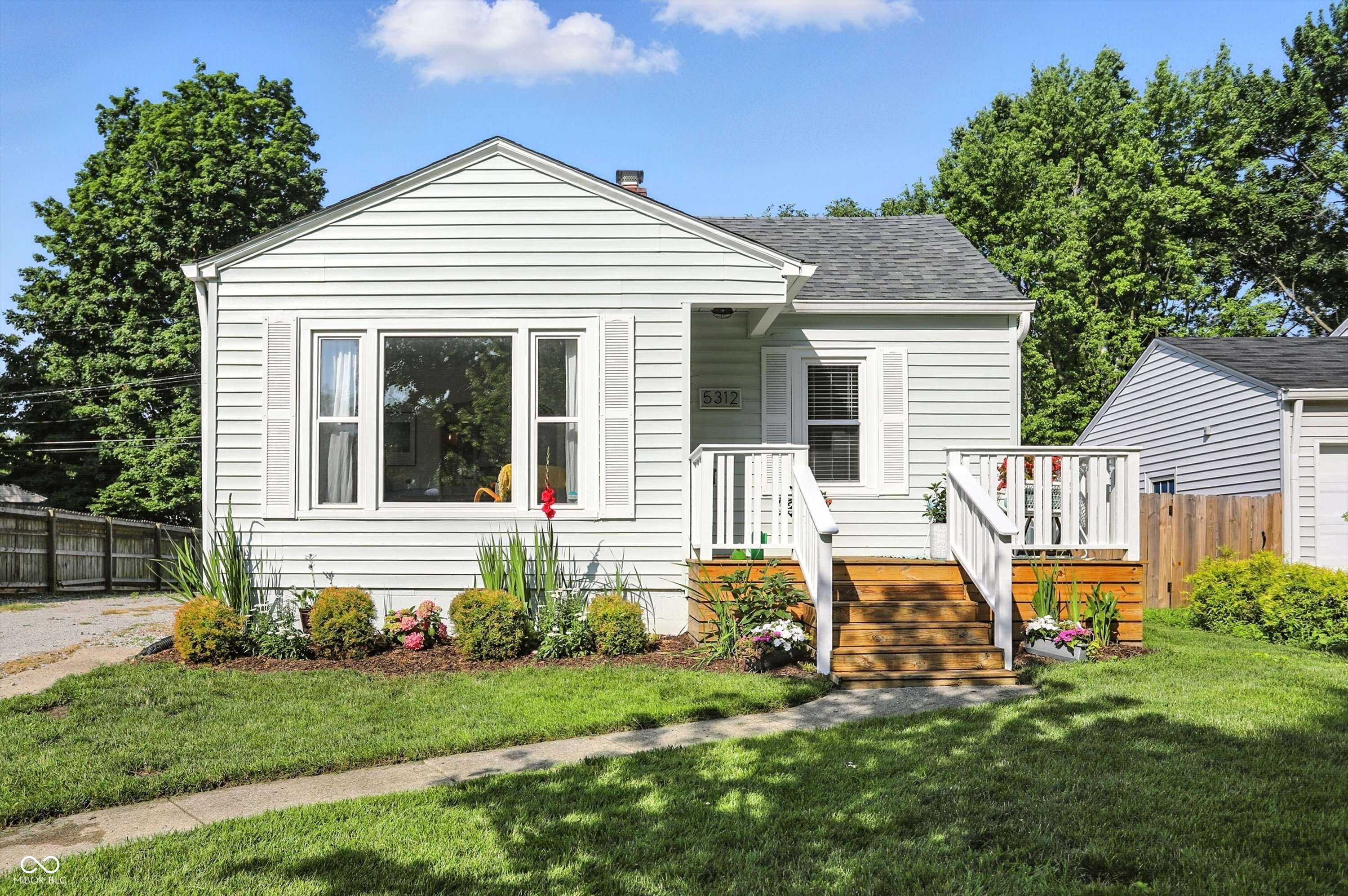 Indianapolis, IN 46220,5312 Norwaldo AVE