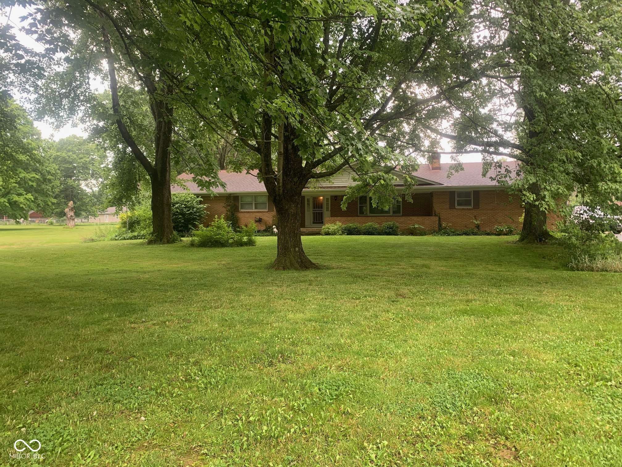 Greenfield, IN 46140,106 N 300 W