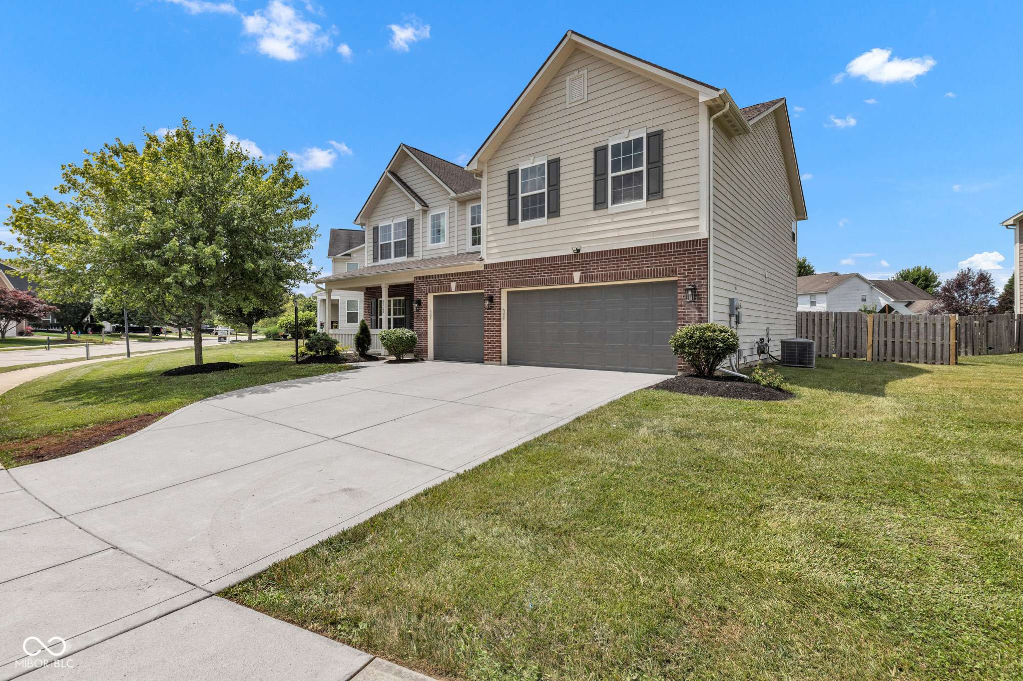 Fishers, IN 46055,9724 Brooks DR