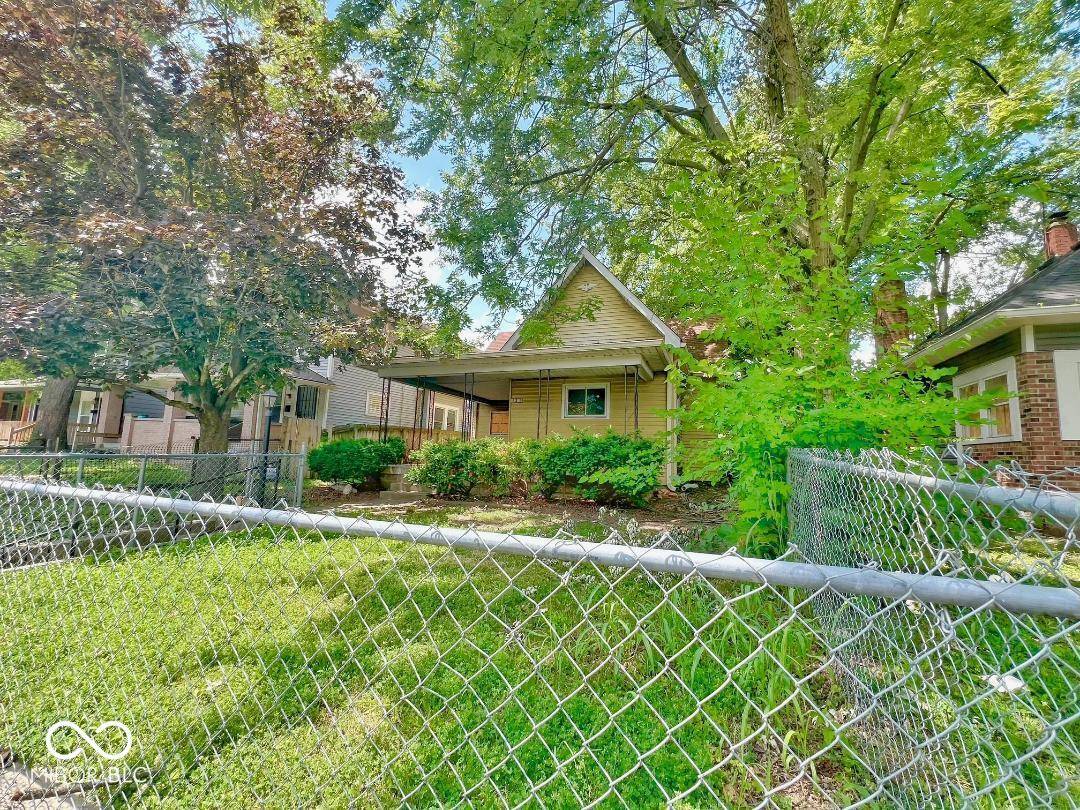 Indianapolis, IN 46201,434 N Bradley AVE