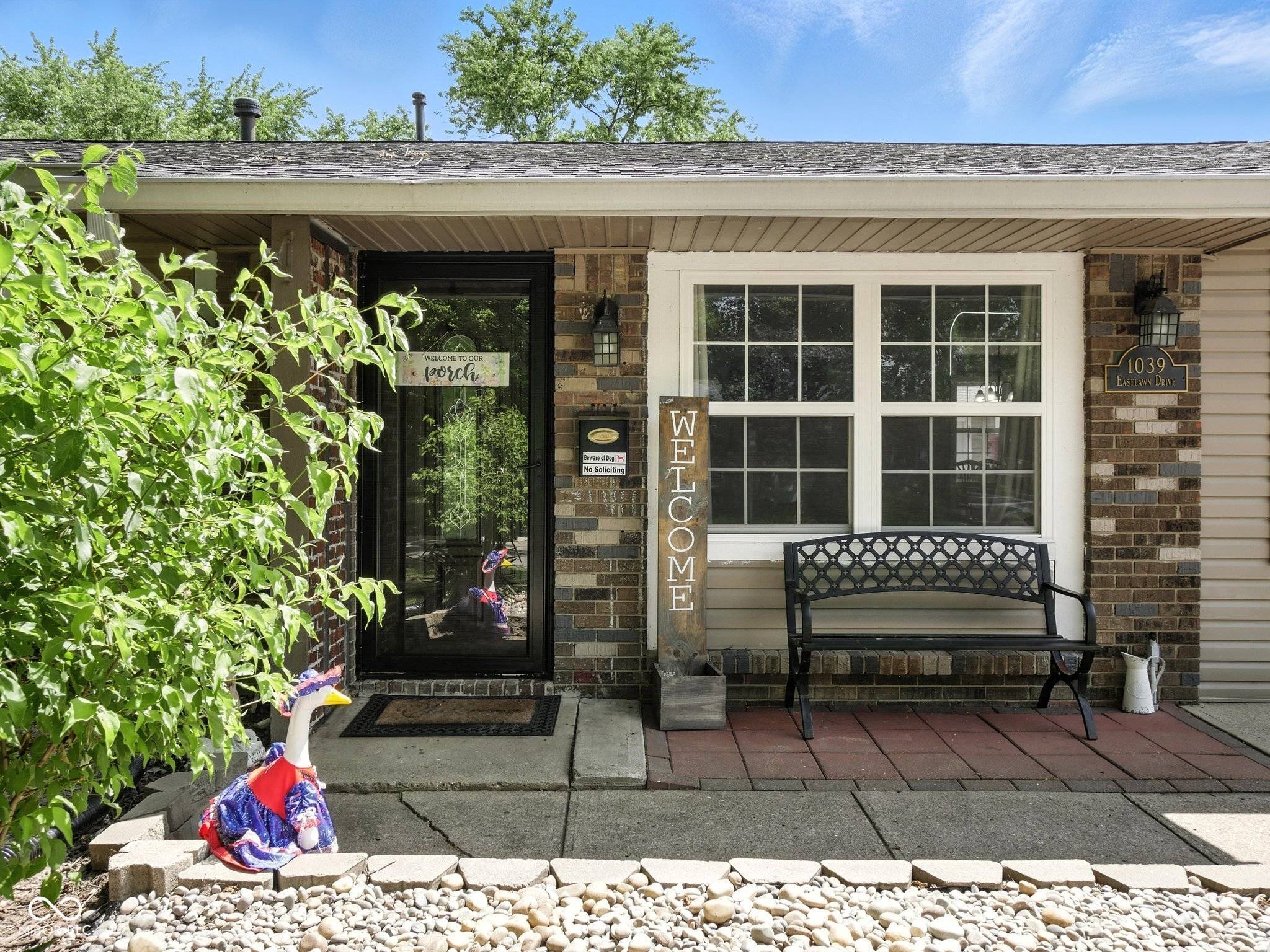 Whiteland, IN 46184,1039 Eastlawn DR