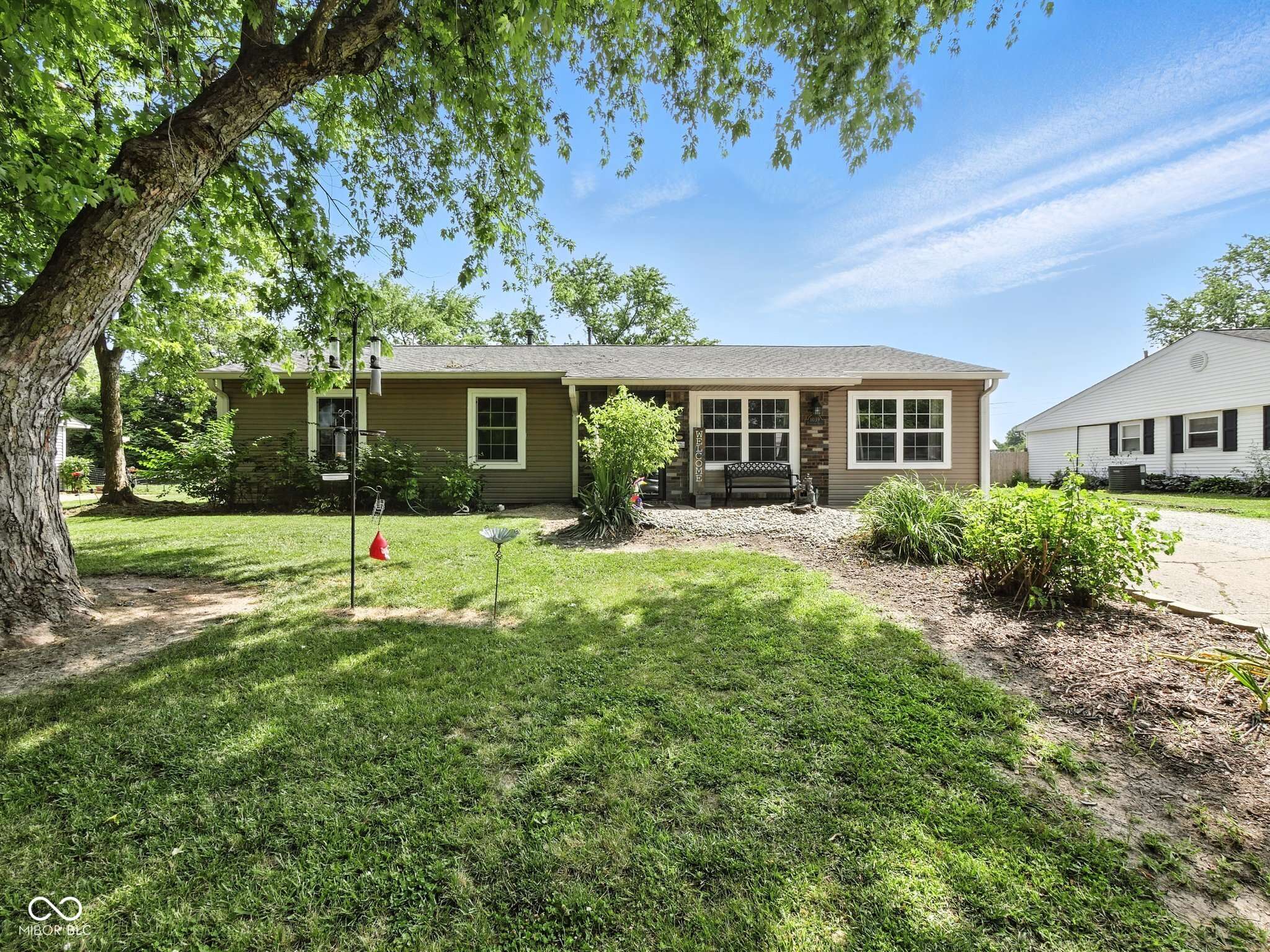 Whiteland, IN 46184,1039 Eastlawn DR