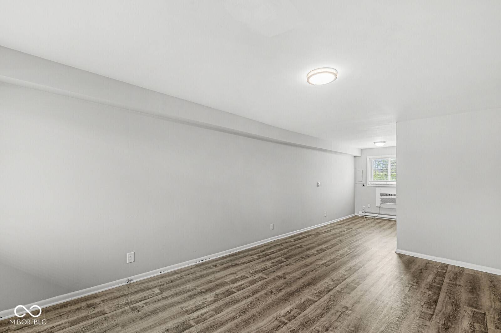 Indianapolis, IN 46231,10291 Medallion DR #158