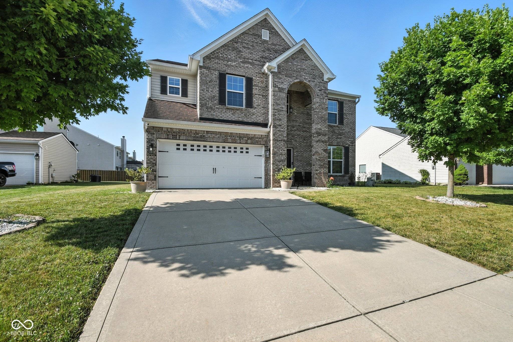 Indianapolis, IN 46234,5664 Crump LN