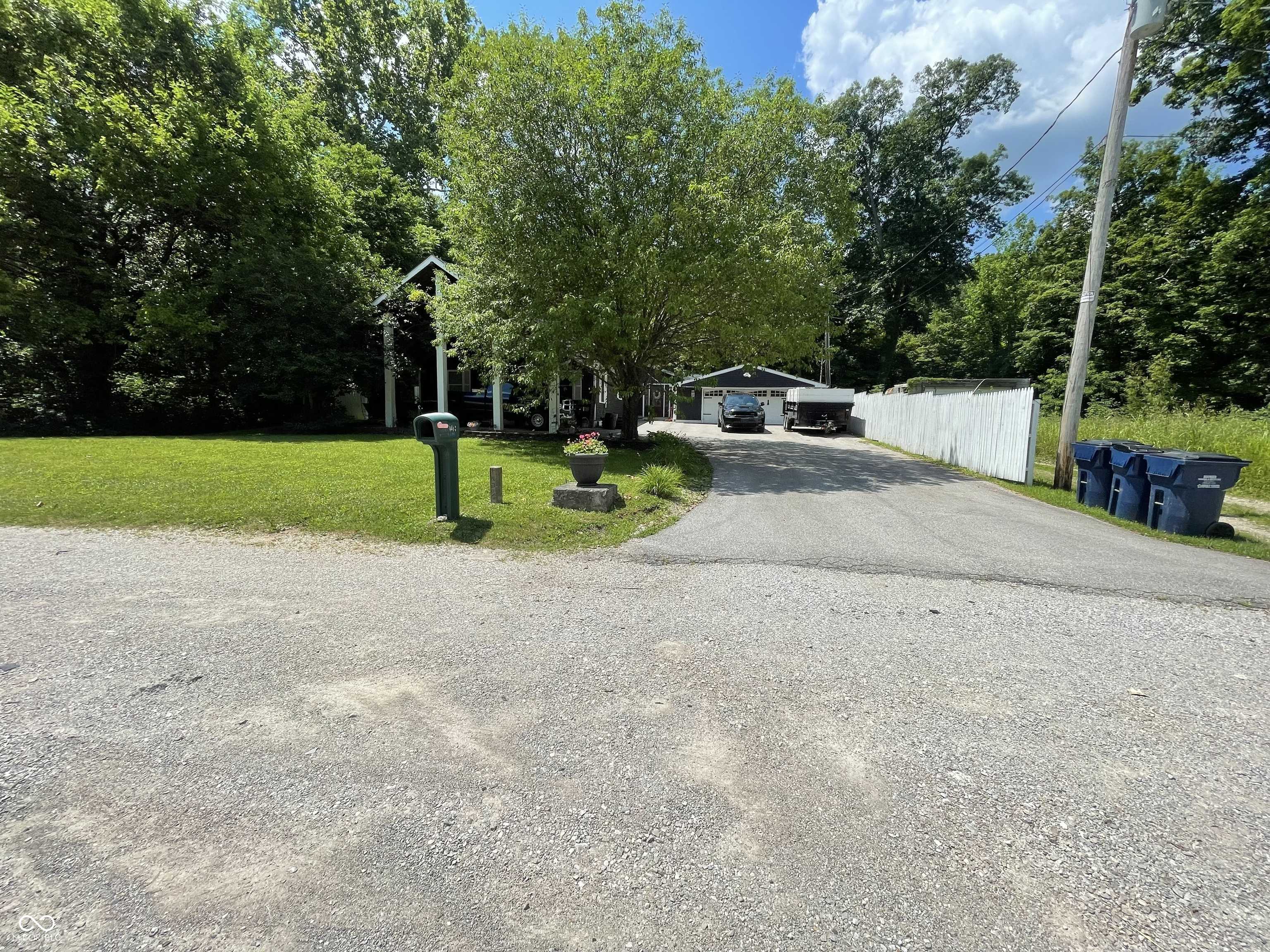 Spencer, IN 47460,1446 W State Highway 46