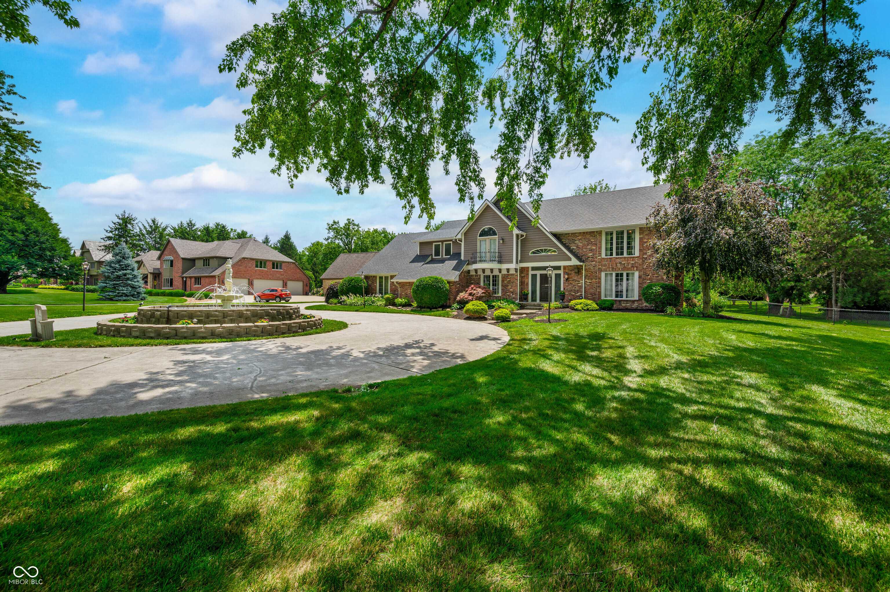 Indianapolis, IN 46217,115 Jordan RD