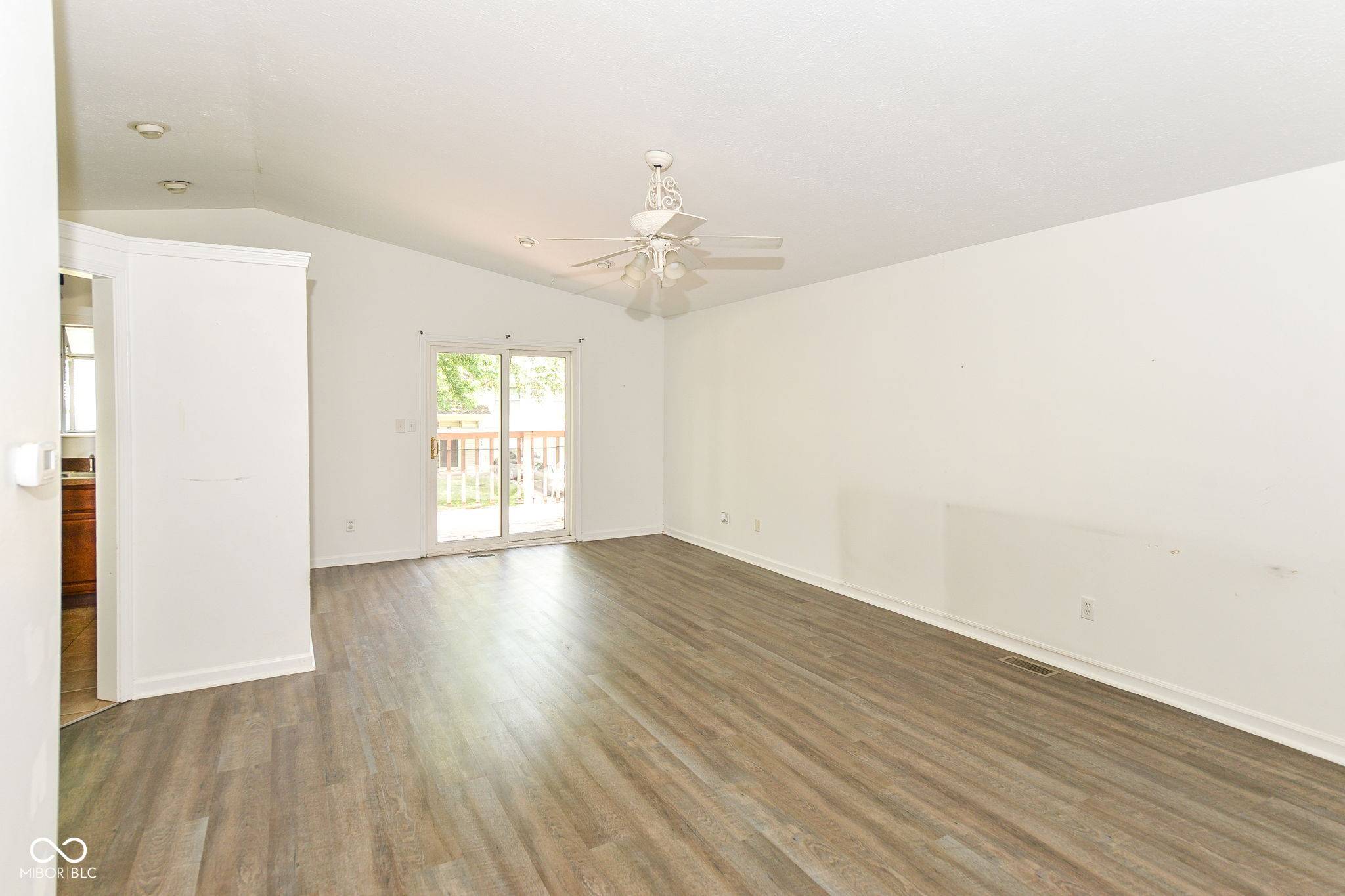 Indianapolis, IN 46256,7547 Prairie Lake DR
