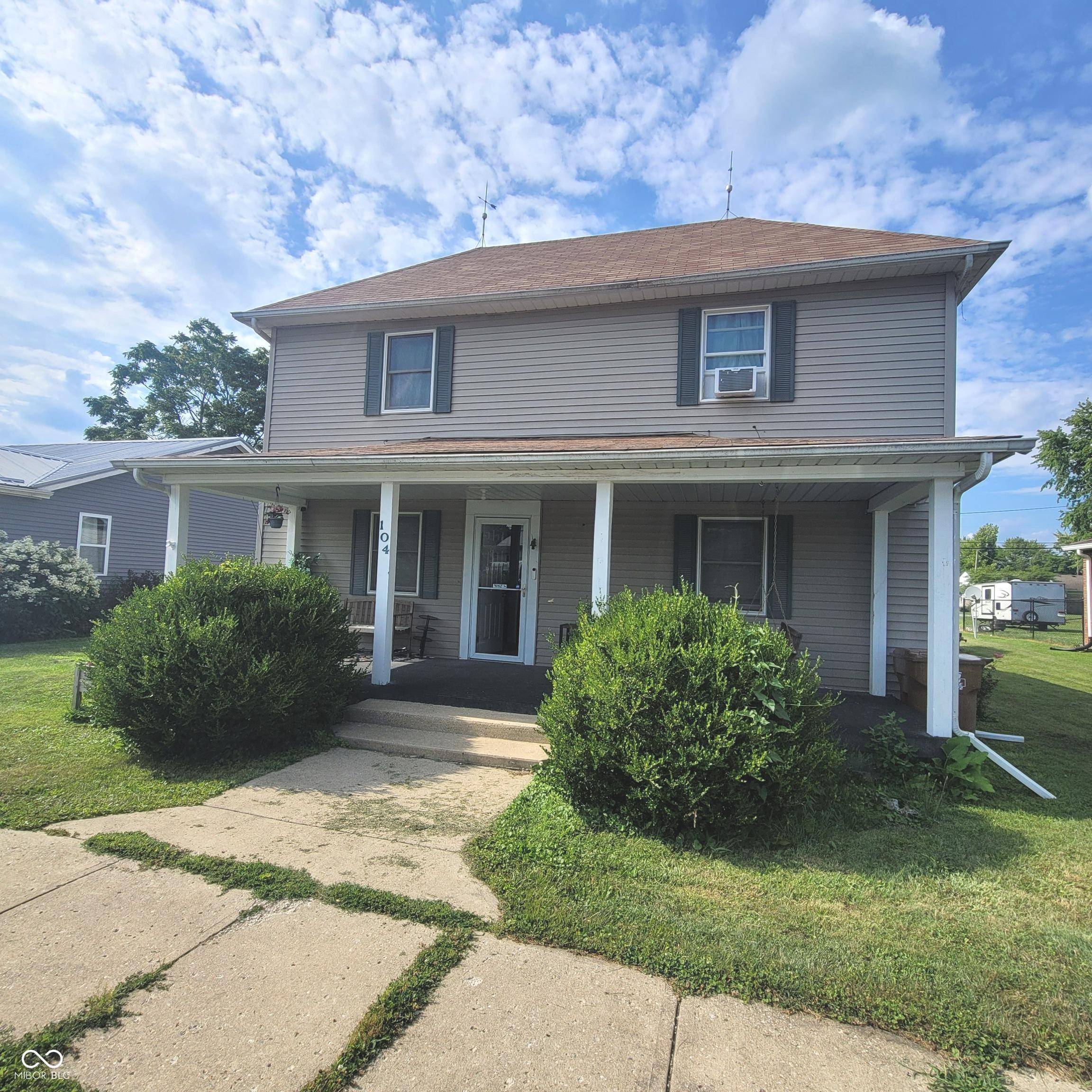 New Market, IN 47965,104 E Pine ST