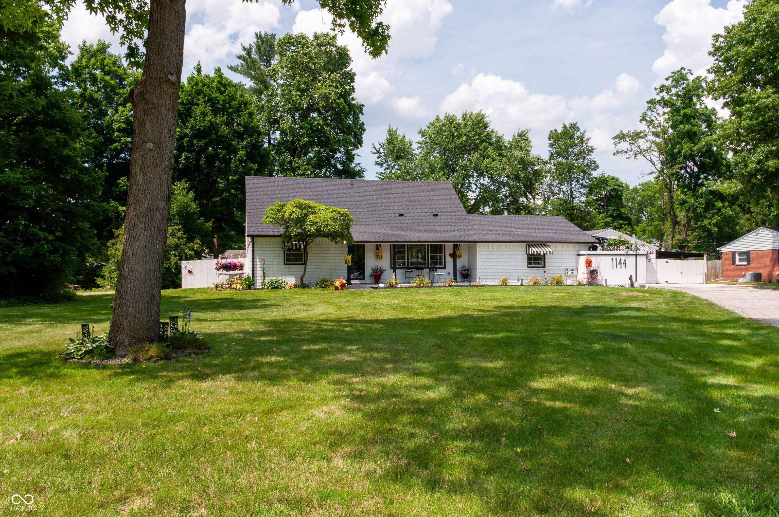 Indianapolis, IN 46260,1144 W 73rd ST