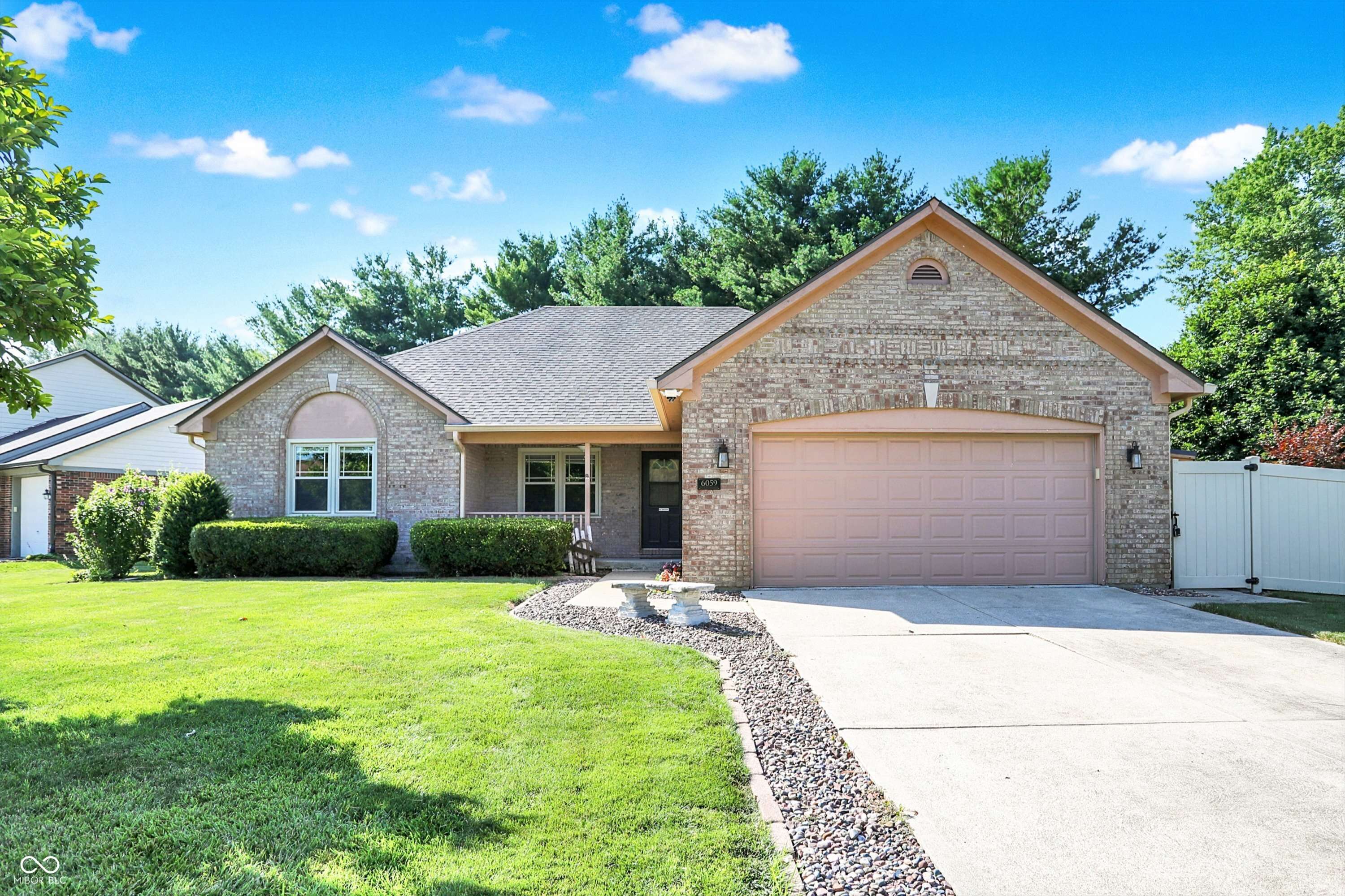 Indianapolis, IN 46237,6059 Buck BLVD