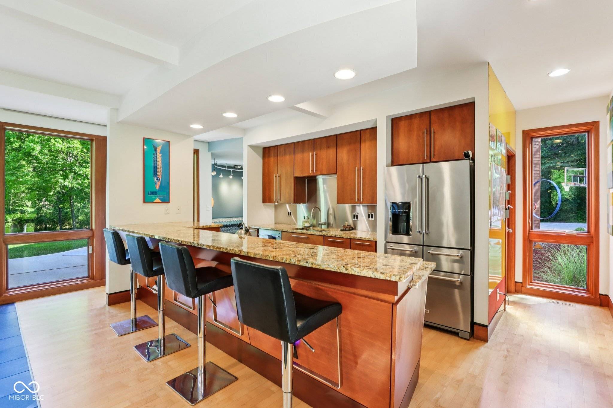 Greenwood, IN 46143,5528 State Road 144