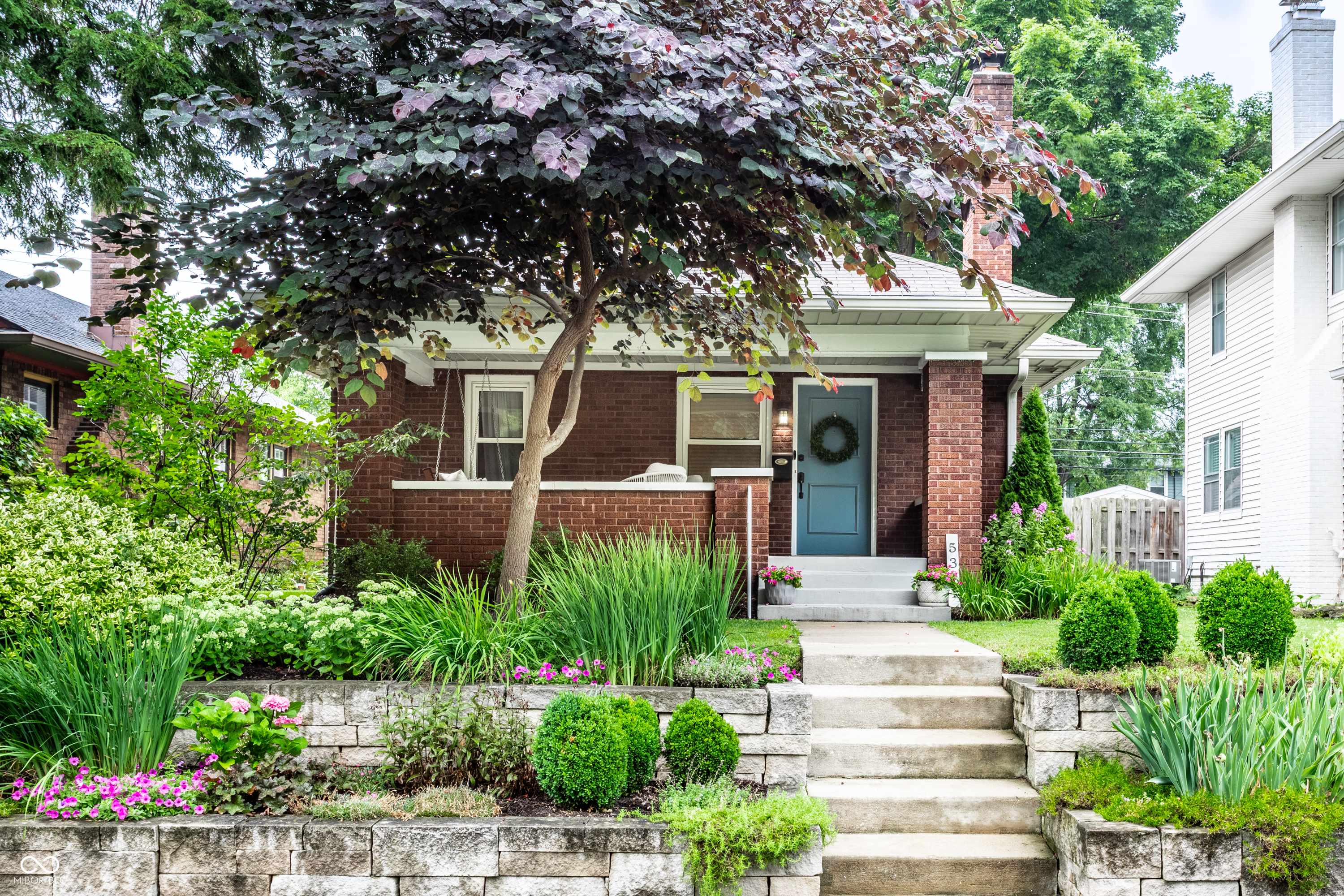 Indianapolis, IN 46220,5341 Broadway ST