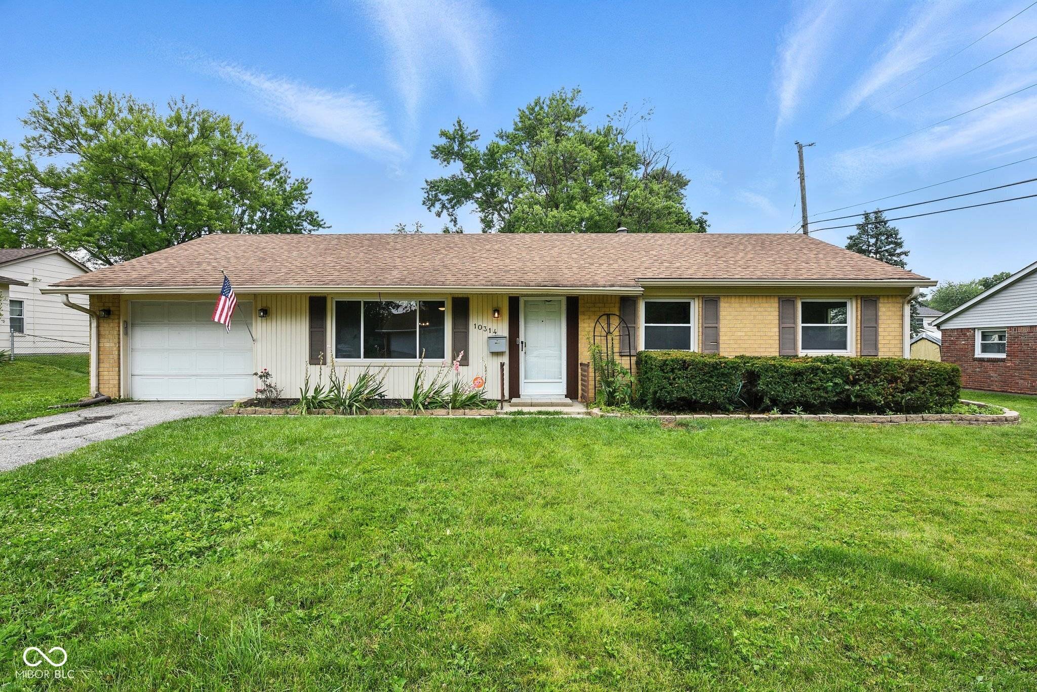 Indianapolis, IN 46229,10314 Lawnhaven DR