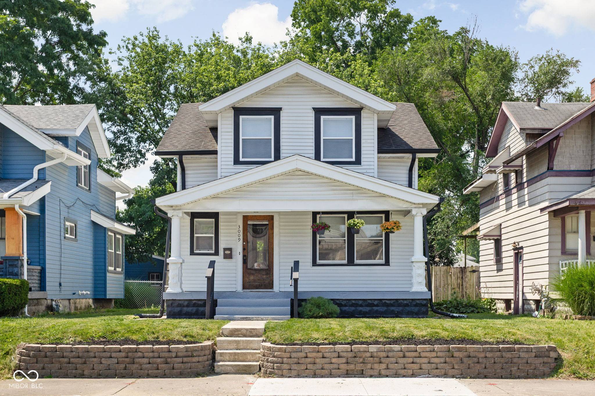 Indianapolis, IN 46201,3009 E New York ST