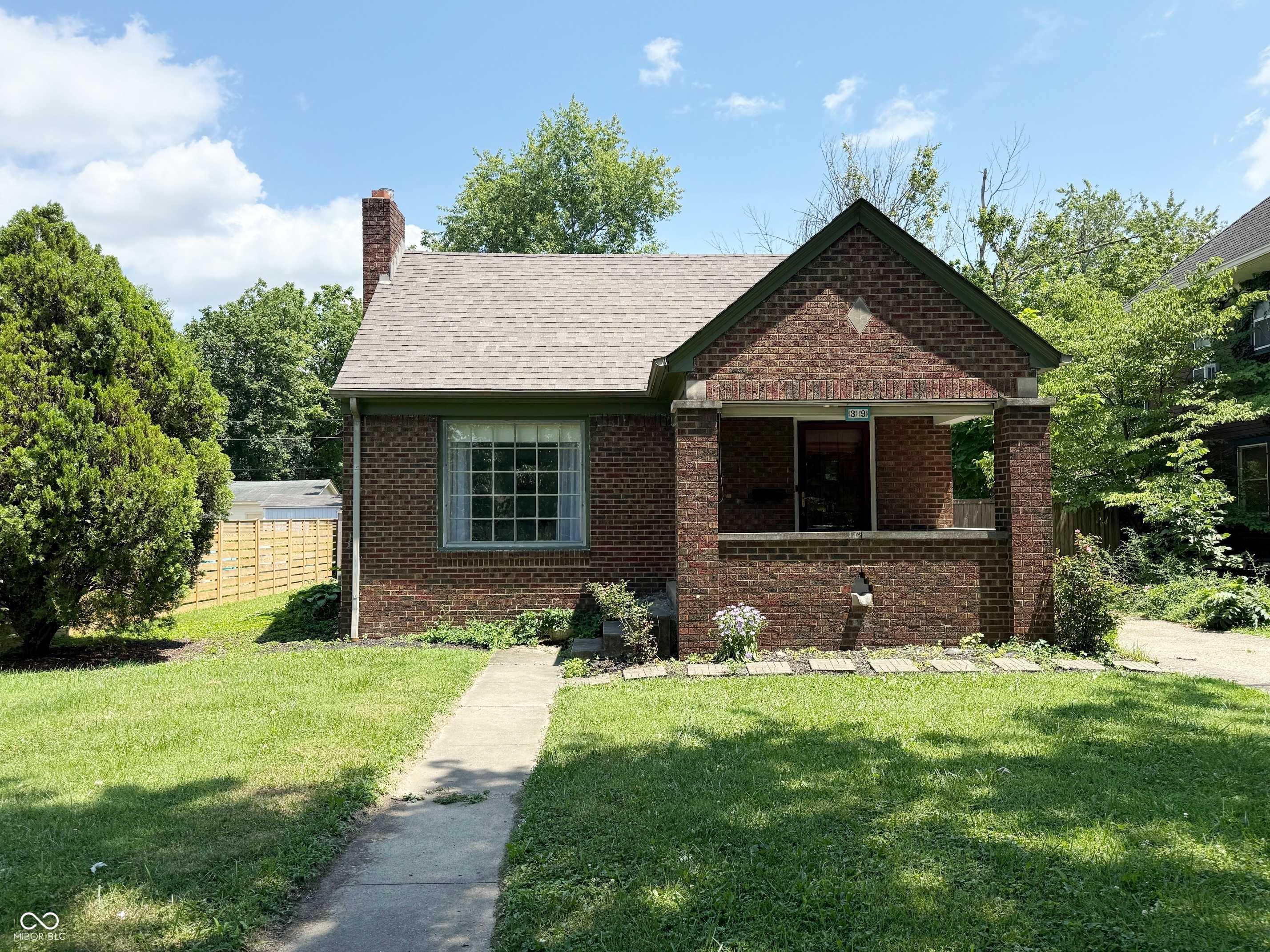 Indianapolis, IN 46219,39 N Layman AVE