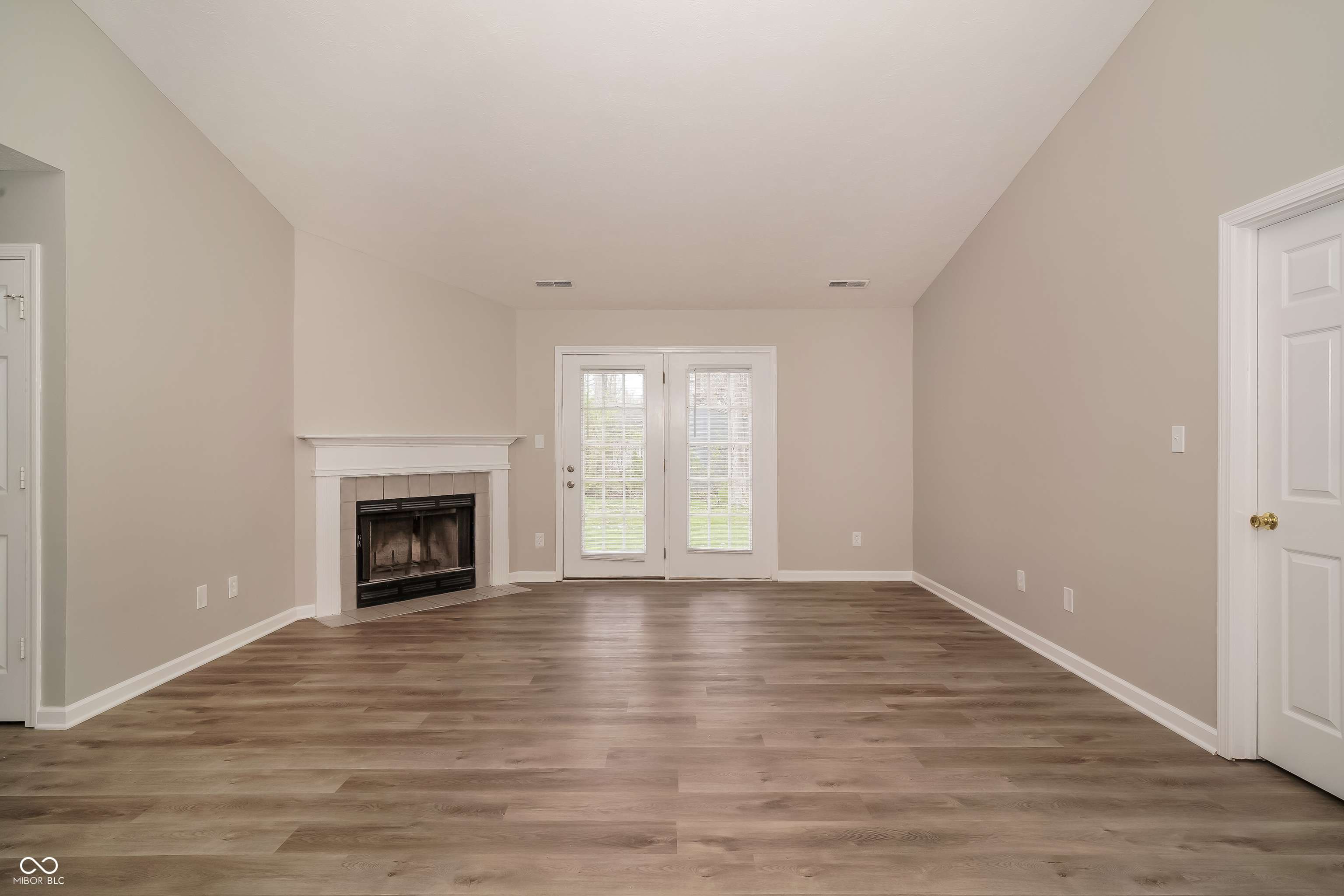 Indianapolis, IN 46235,3422 Lauren DR