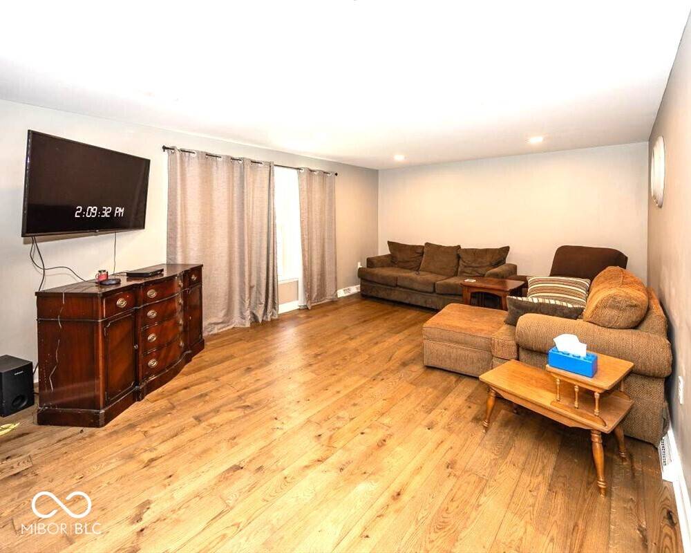 Columbus, IN 47203,3040 Revere CT