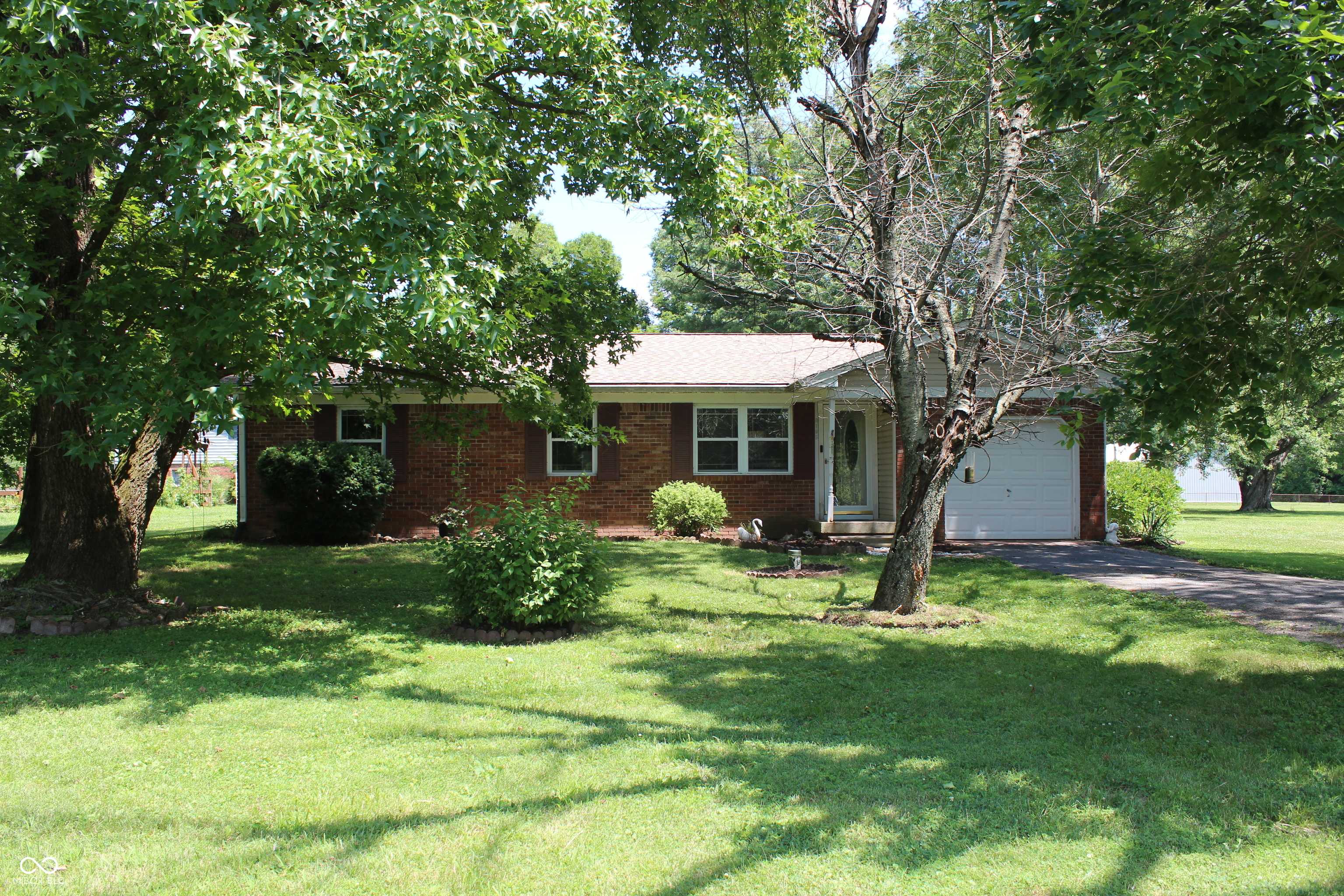Mooresville, IN 46158,8165 Maple DR