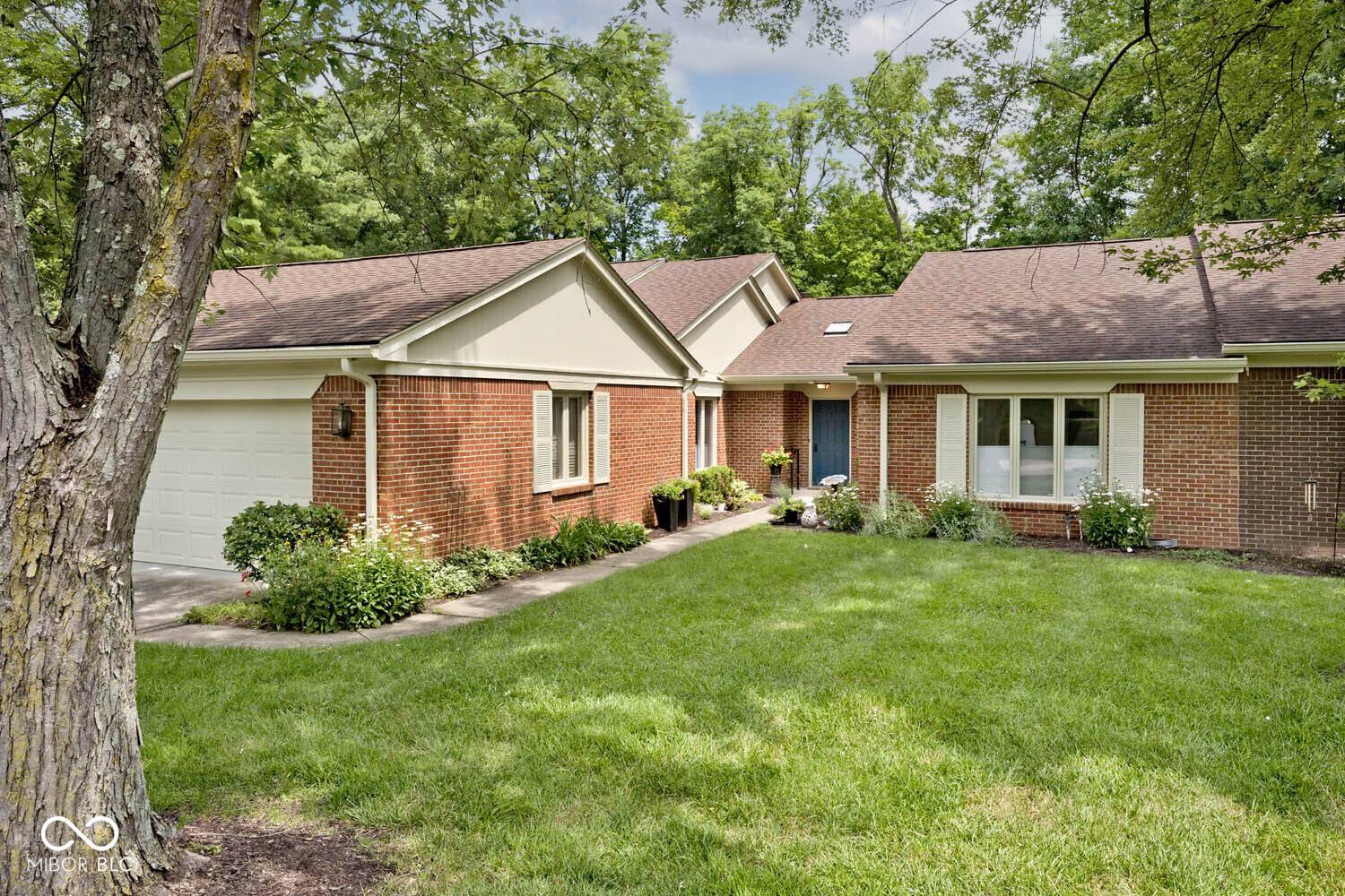 Indianapolis, IN 46226,5254 Hawks Point RD