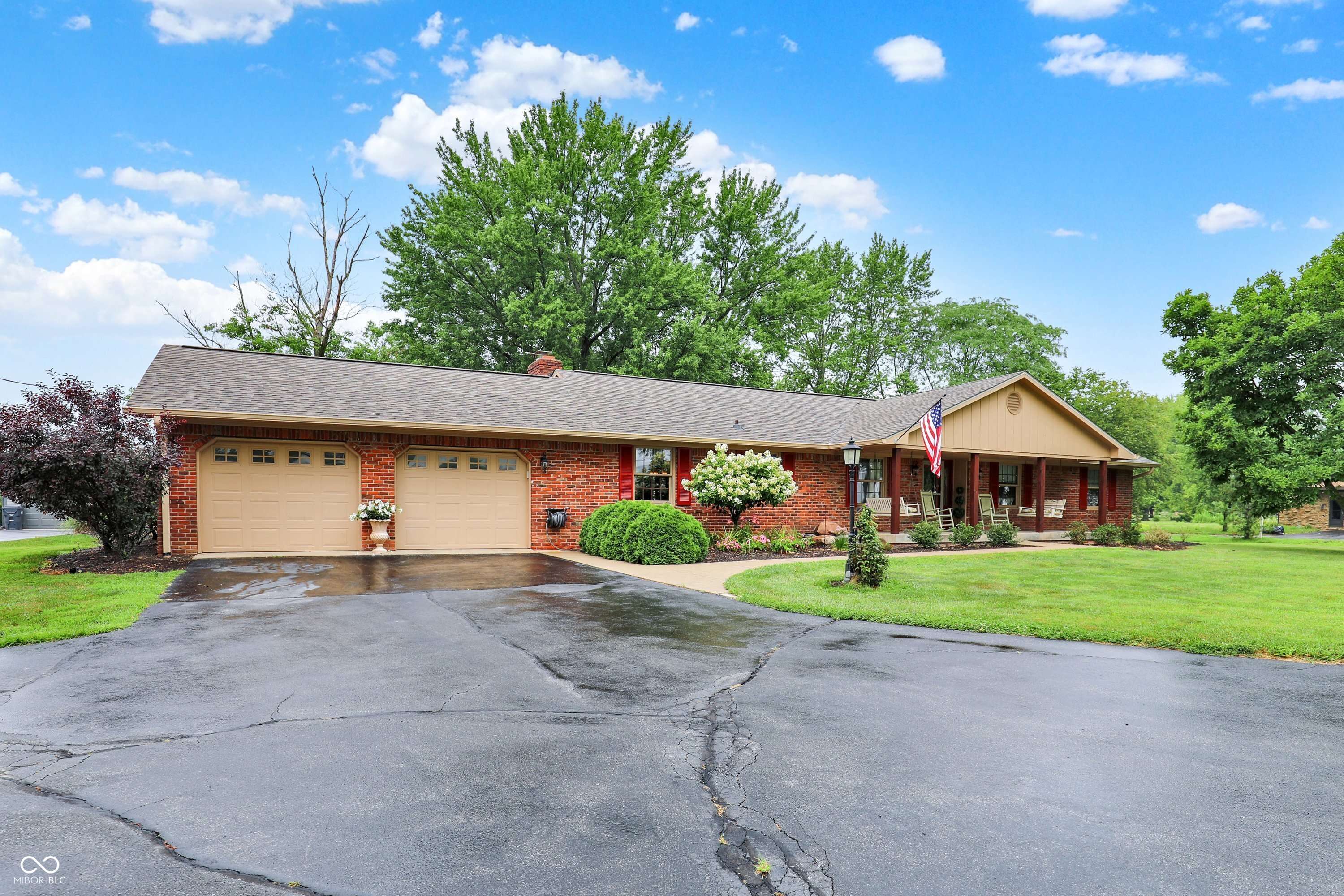 Whiteland, IN 46184,5238 N 225 E