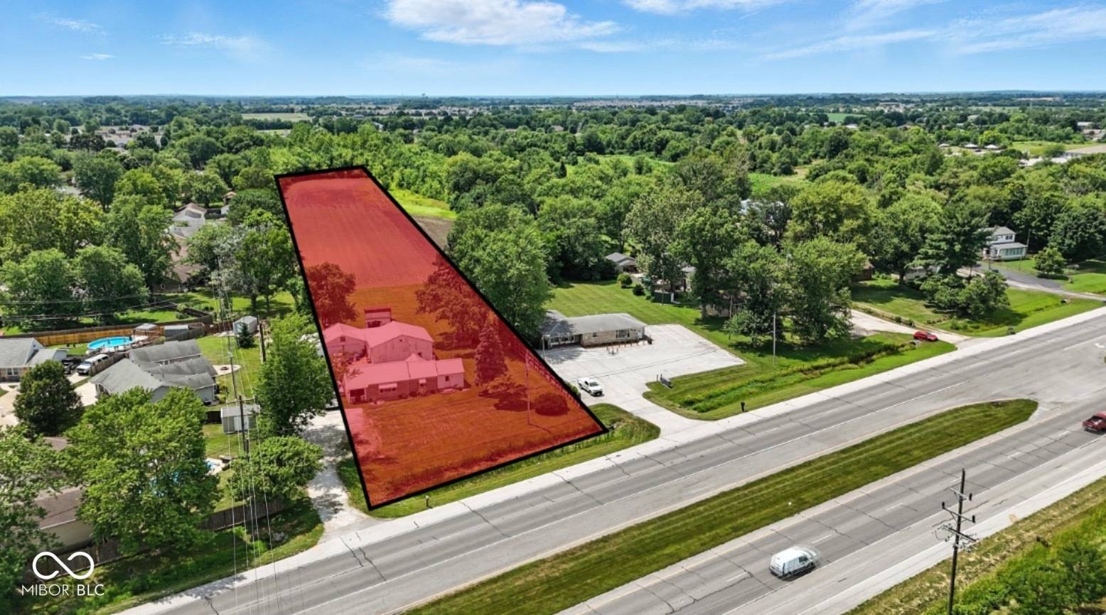 Whiteland, IN 46184,6516 N Us Highway 31