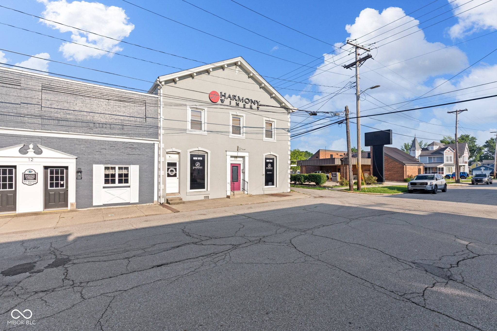 Knightstown, IN 46148,18 N Jefferson ST