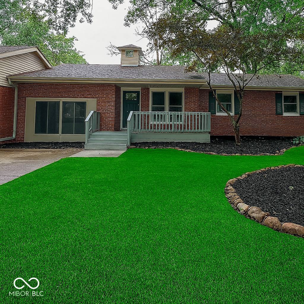 Yorktown, IN 47396,940 S Westchester Park DR