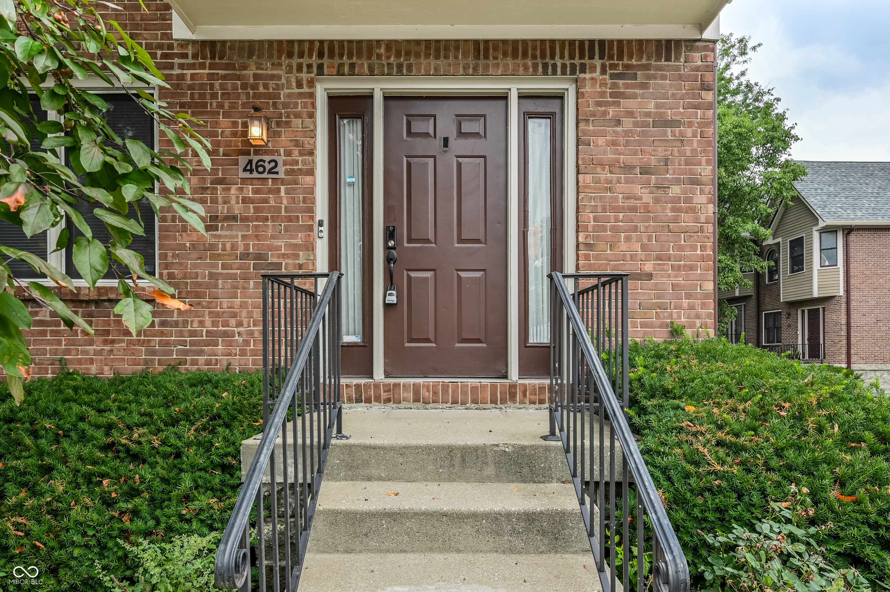 Indianapolis, IN 46202,462 E 10th ST